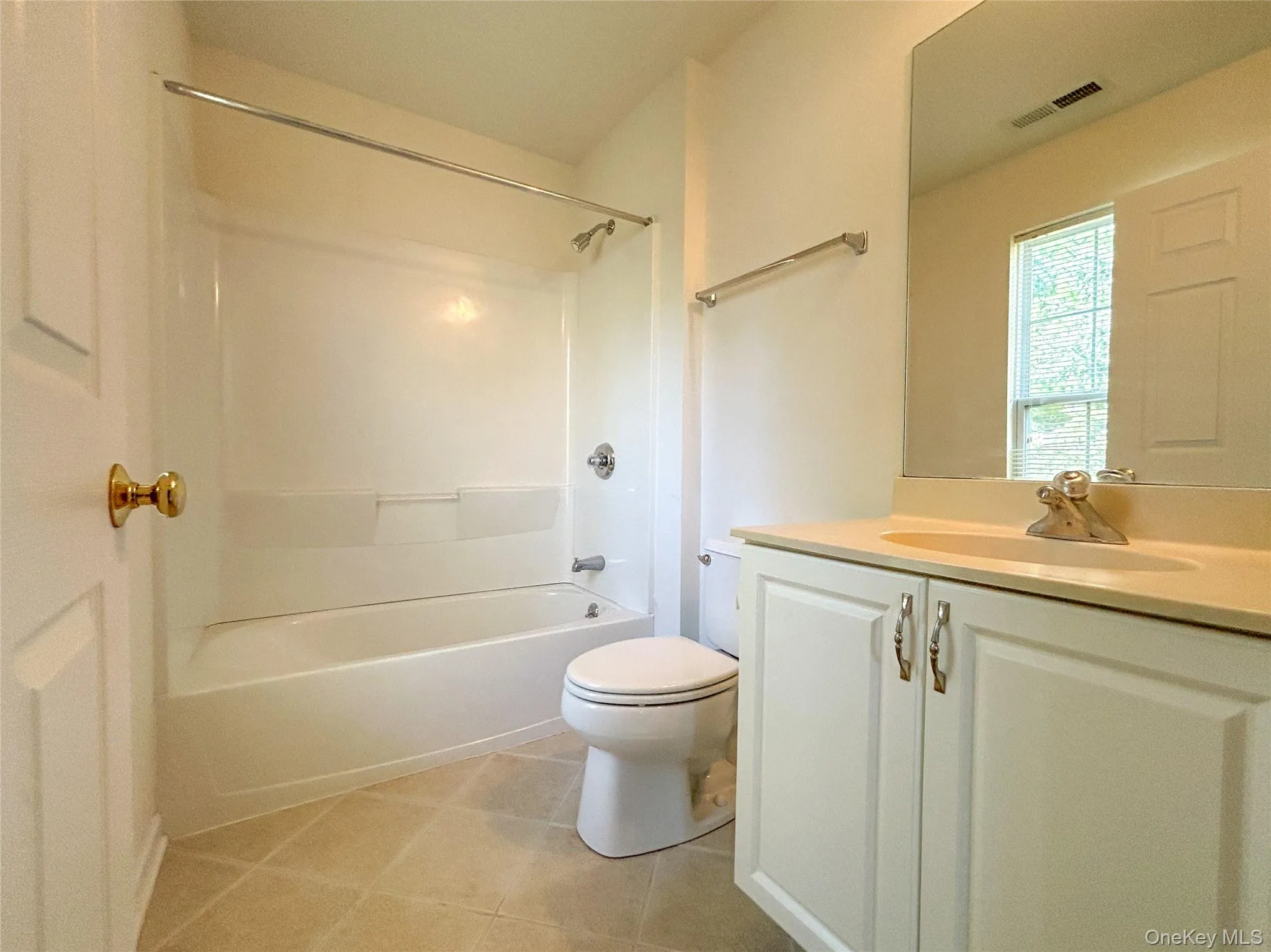 1063 Dutcher Drive, Fishkill, NY, 2 Bedrooms Bedrooms, 8 Rooms Rooms,2 BathroomsBathrooms,Residential Lease,For Rent,Dutcher,0,992344 1063 Dutcher Drive, Fishkill, NY, 2 Bedrooms Bedrooms, 8 Rooms Rooms,2 BathroomsBathrooms,Residential Lease,For Rent,Dutcher,0,992344