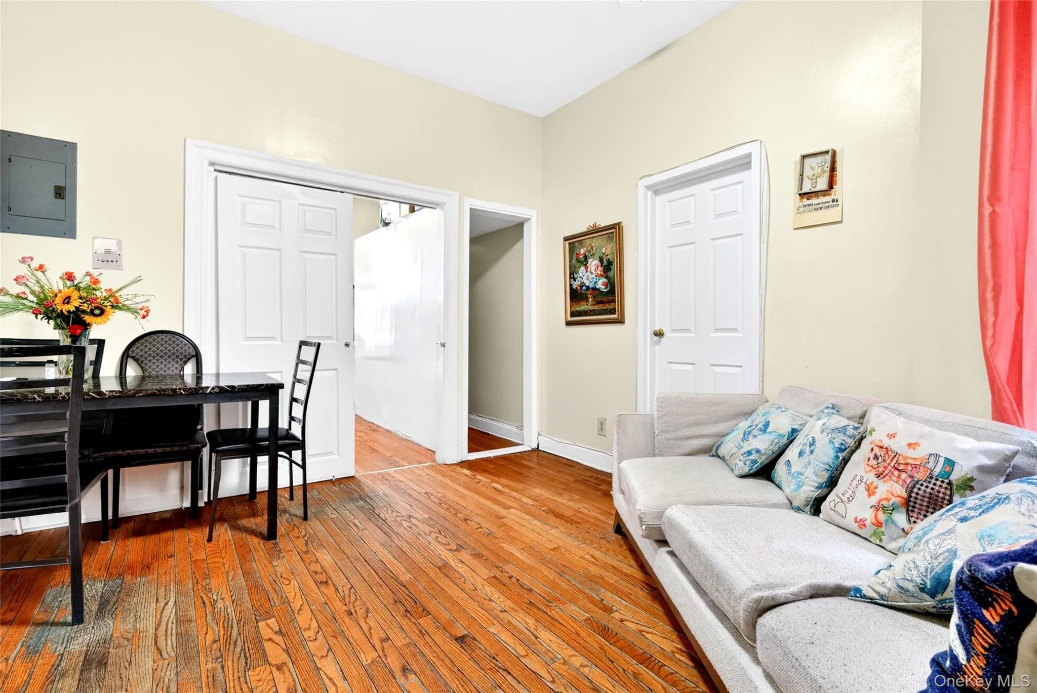 510 172nd Street, New York, NY, 3 Bedrooms Bedrooms, 5 Rooms Rooms,1 BathroomBathrooms,Residential,For Rent,172nd,0,992347 510 172nd Street, New York, NY, 3 Bedrooms Bedrooms, 5 Rooms Rooms,1 BathroomBathrooms,Residential,For Rent,172nd,0,992347