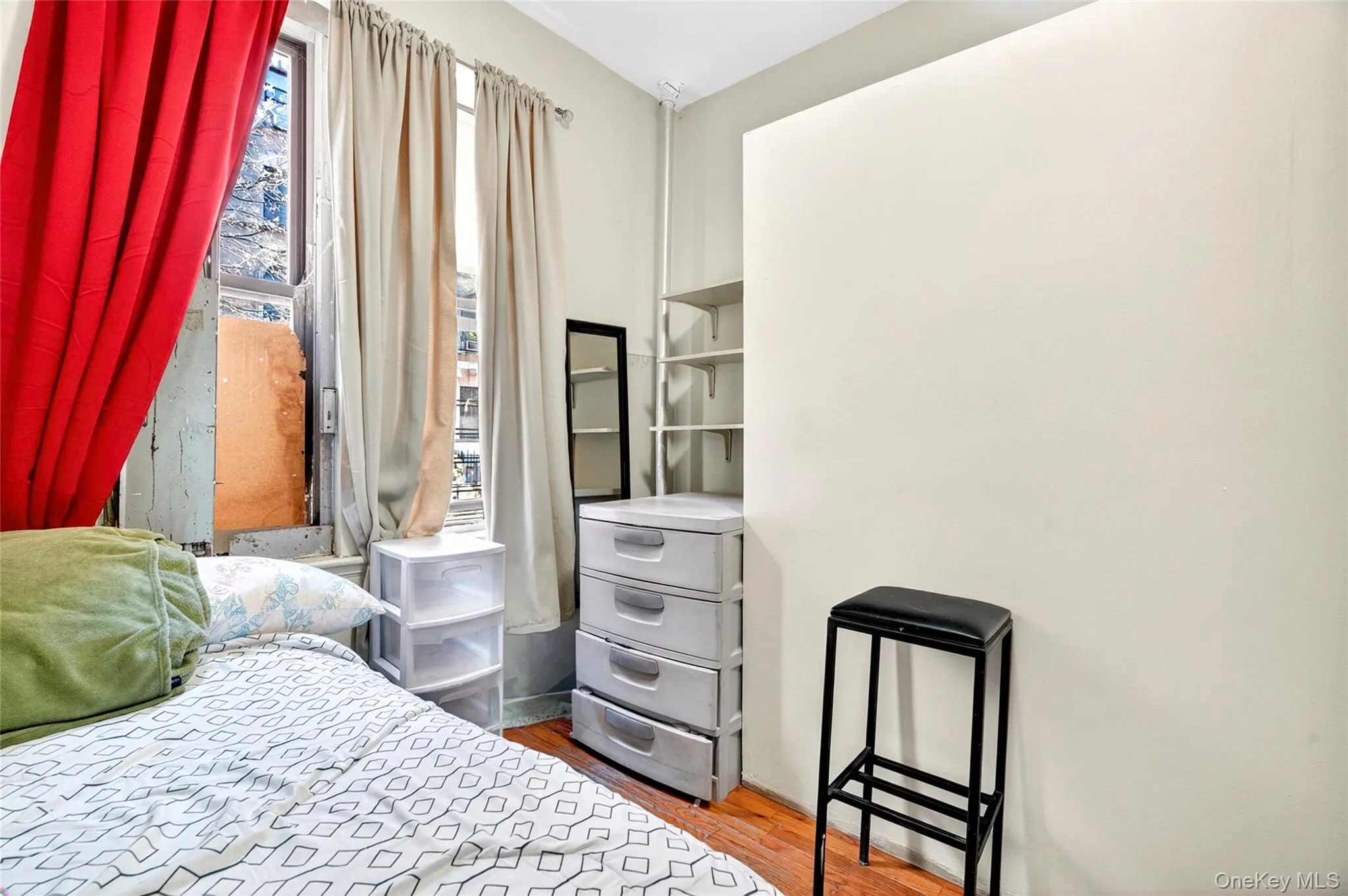 510 172nd Street, New York, NY, 3 Bedrooms Bedrooms, 5 Rooms Rooms,1 BathroomBathrooms,Residential,For Rent,172nd,0,992347 510 172nd Street, New York, NY, 3 Bedrooms Bedrooms, 5 Rooms Rooms,1 BathroomBathrooms,Residential,For Rent,172nd,0,992347