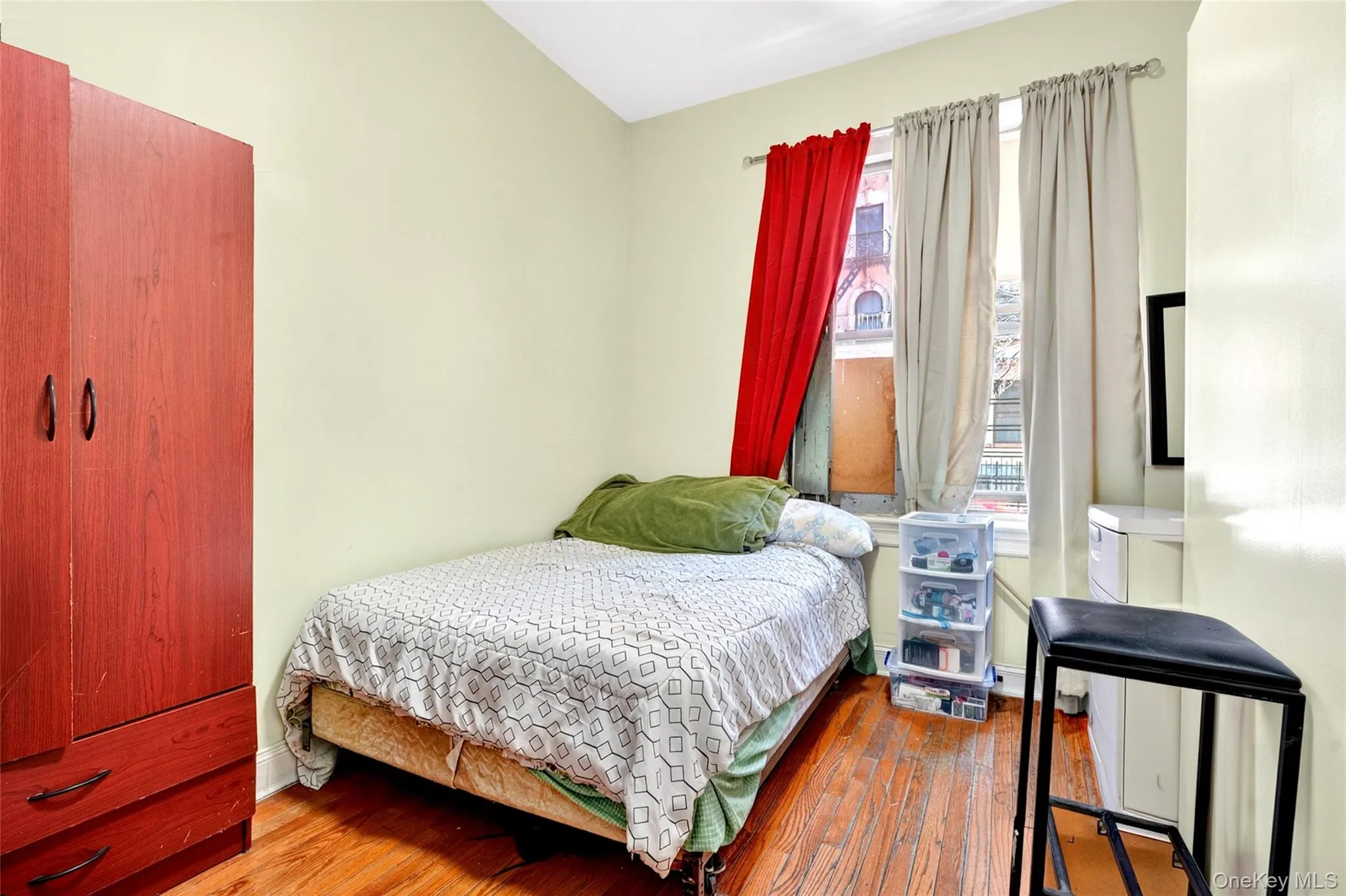510 172nd Street, New York, NY, 3 Bedrooms Bedrooms, 5 Rooms Rooms,1 BathroomBathrooms,Residential,For Rent,172nd,0,992347 510 172nd Street, New York, NY, 3 Bedrooms Bedrooms, 5 Rooms Rooms,1 BathroomBathrooms,Residential,For Rent,172nd,0,992347