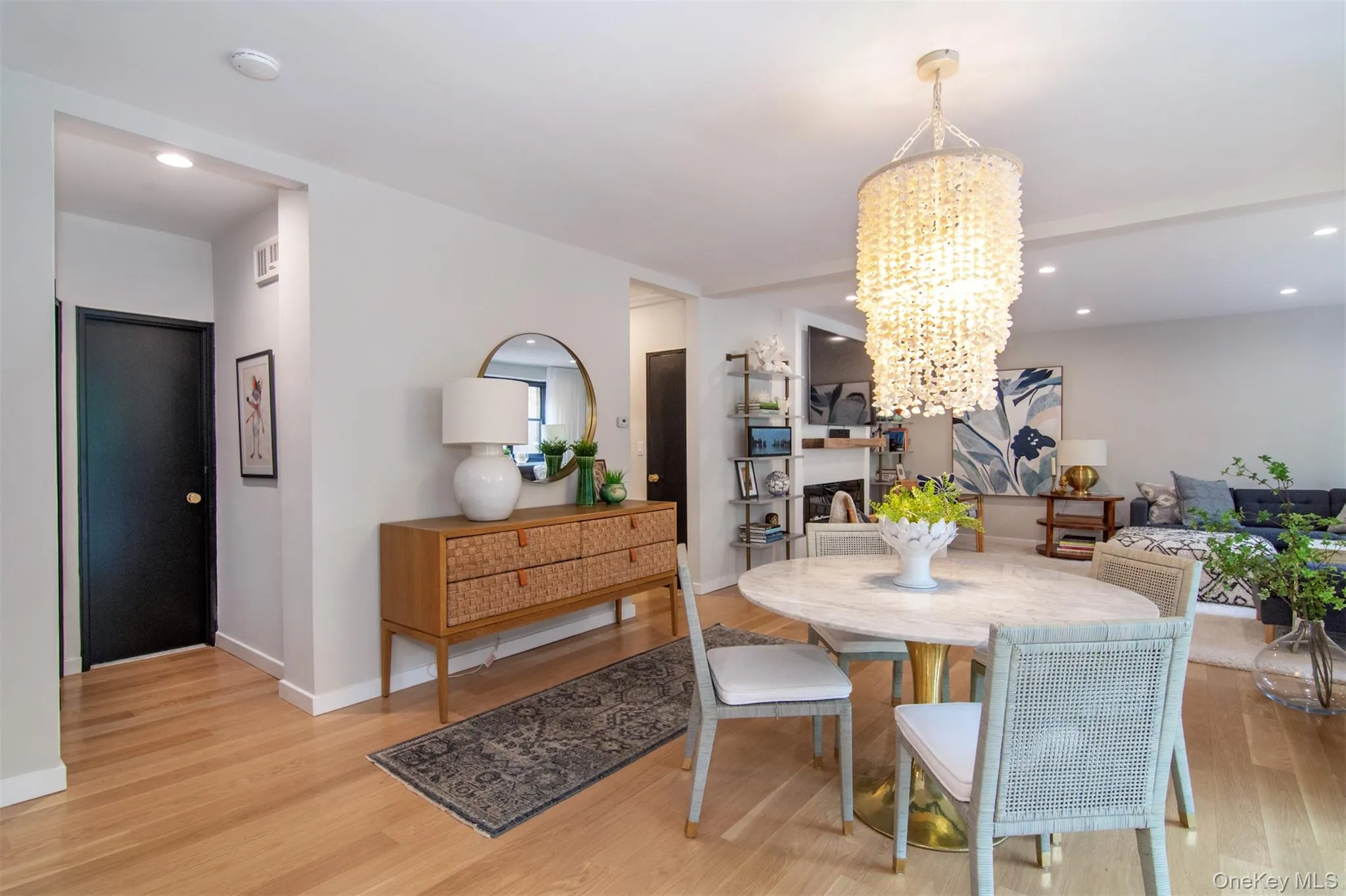 72 Pondfield Road West, Eastchester, NY, 2 Bedrooms Bedrooms, 5 Rooms Rooms,2 BathroomsBathrooms,Residential,For Rent,Pondfield Road West,0,992355 72 Pondfield Road West, Eastchester, NY, 2 Bedrooms Bedrooms, 5 Rooms Rooms,2 BathroomsBathrooms,Residential,For Rent,Pondfield Road West,0,992355