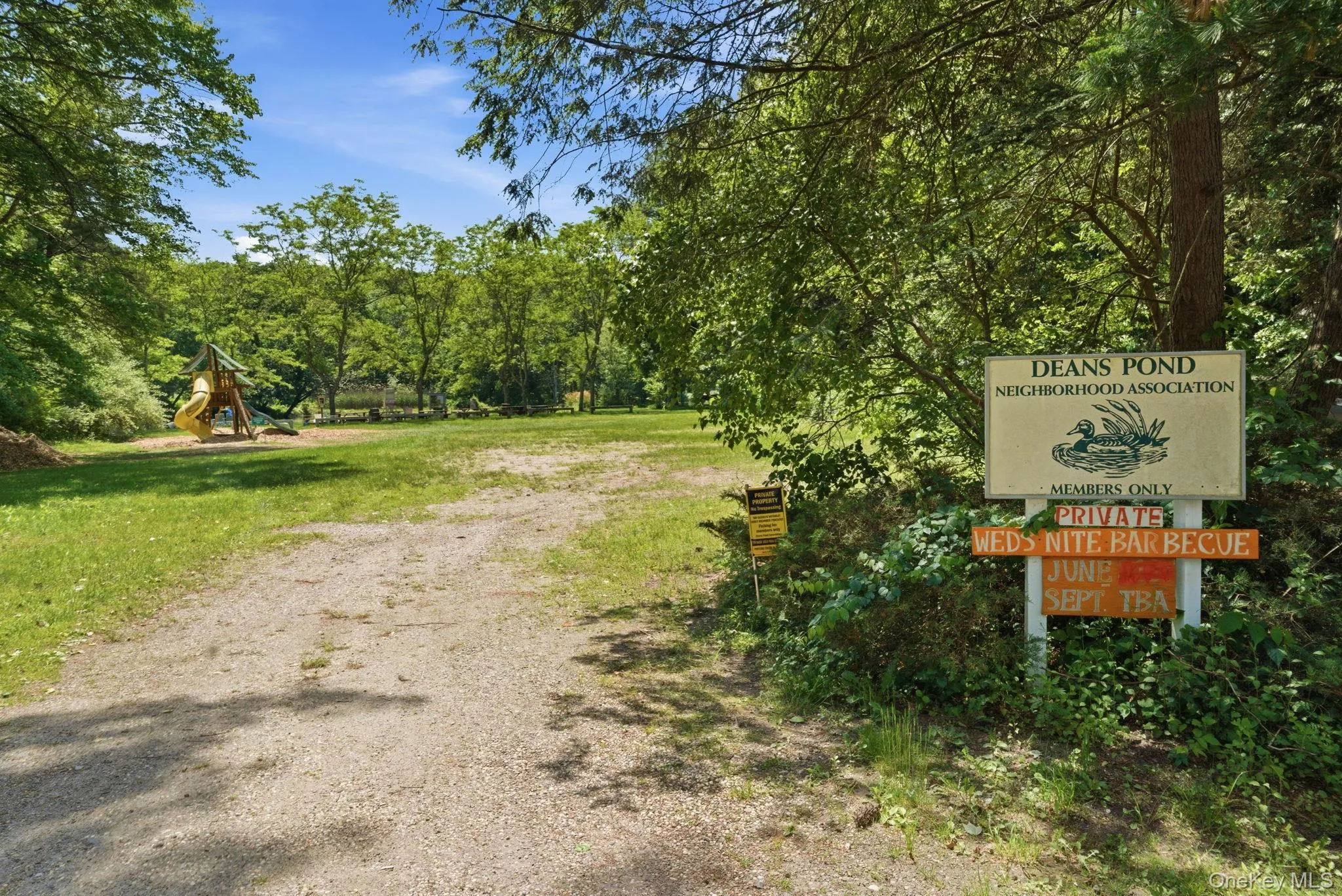 Just across the way, the optional Deans Pond Association opens the door to a members' pond with swimming, fishing, a playground. Just across the way, the optional Deans Pond Association opens the door to a members' pond with swimming, fishing, a playground.