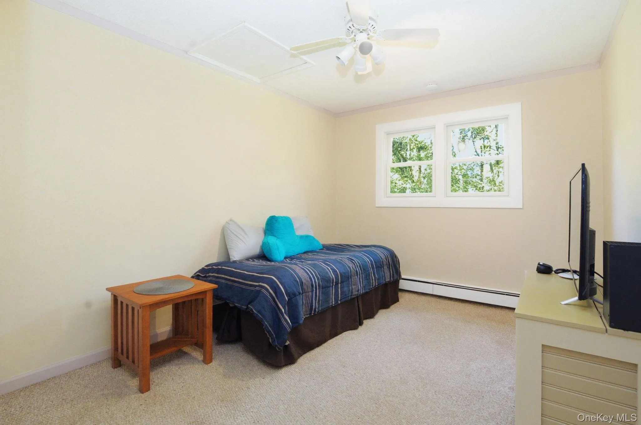Another comfortable bedroom filled with natural light and ready to fit your needs. Another comfortable bedroom filled with natural light and ready to fit your needs.