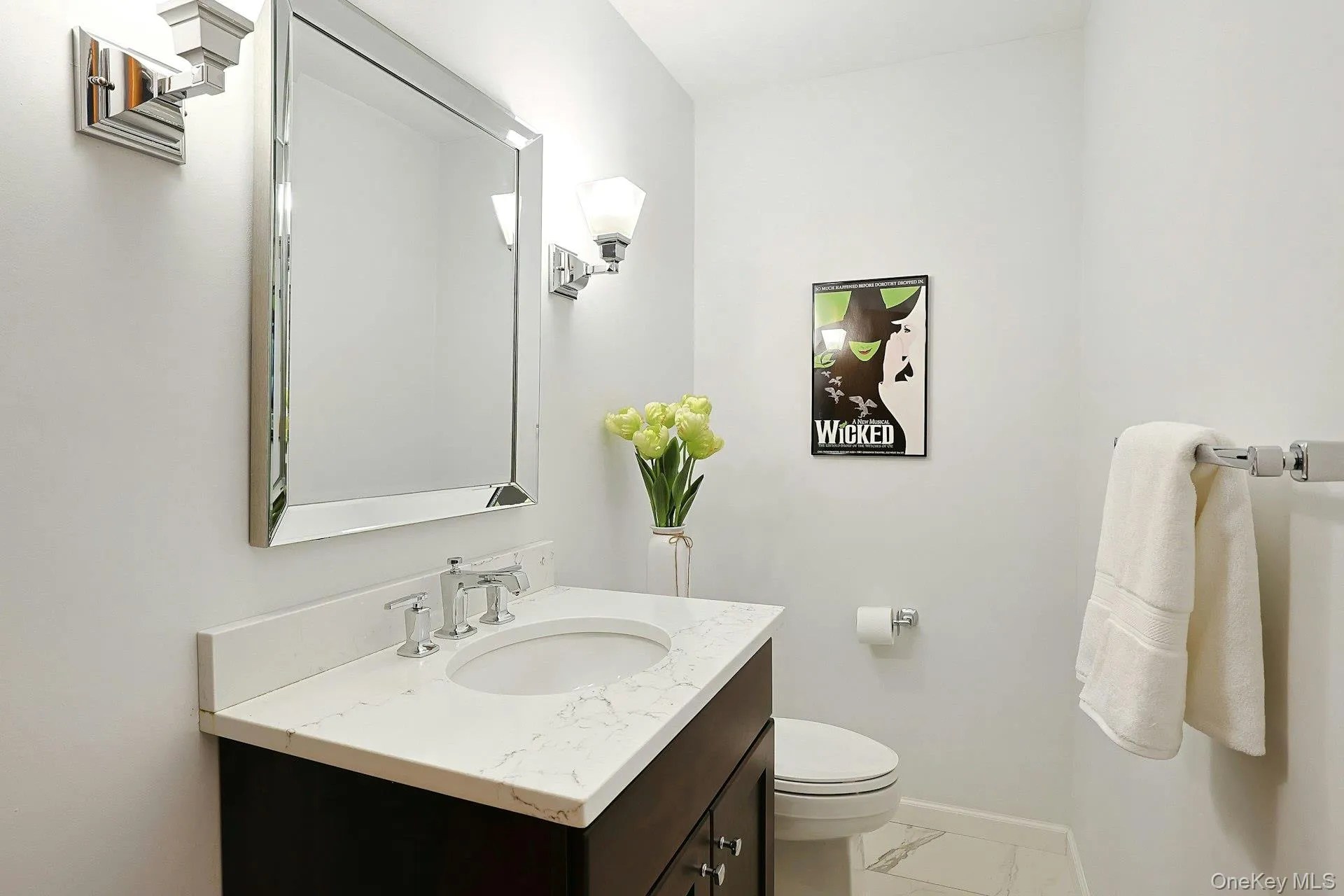 Powder Room Powder Room