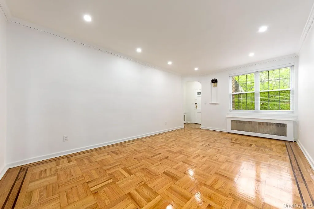 545 93 Street, New York, NY, 3 Bedrooms Bedrooms, 6 Rooms Rooms,2 BathroomsBathrooms,Residential Lease,For Rent,93,0,992366 545 93 Street, New York, NY, 3 Bedrooms Bedrooms, 6 Rooms Rooms,2 BathroomsBathrooms,Residential Lease,For Rent,93,0,992366