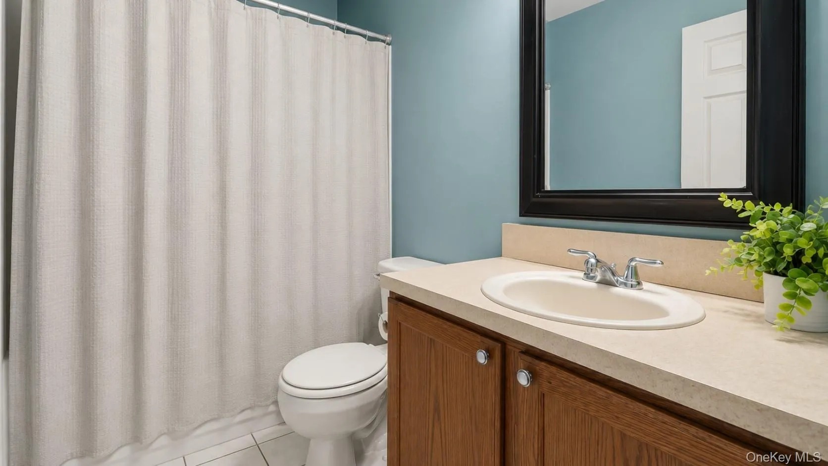 502 Martha Avenue, Brookhaven, NY, 3 Bedrooms Bedrooms, 7 Rooms Rooms,2 BathroomsBathrooms,Residential,For Rent,Martha,0,992370 502 Martha Avenue, Brookhaven, NY, 3 Bedrooms Bedrooms, 7 Rooms Rooms,2 BathroomsBathrooms,Residential,For Rent,Martha,0,992370