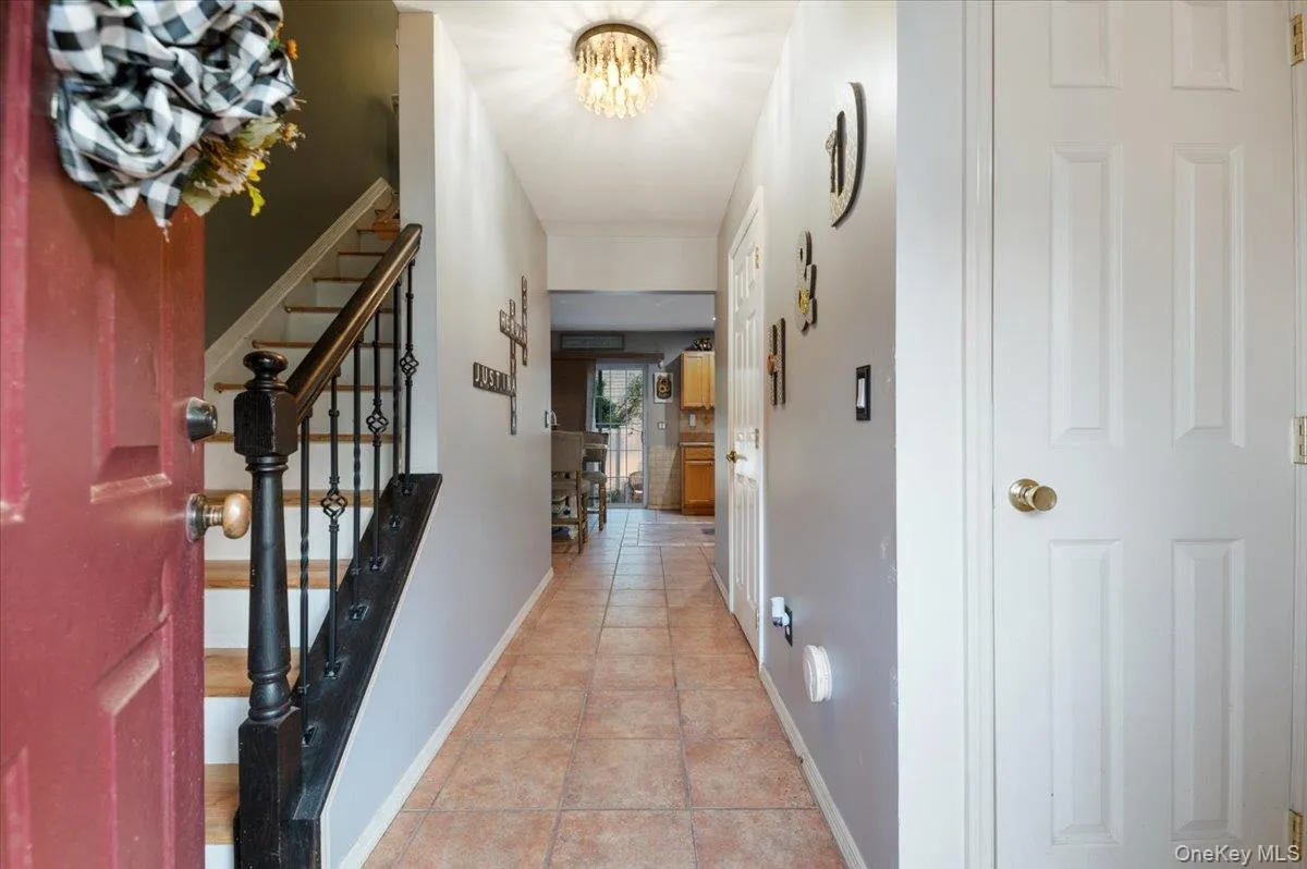 502 Martha Avenue, Brookhaven, NY, 3 Bedrooms Bedrooms, 7 Rooms Rooms,2 BathroomsBathrooms,Residential,For Rent,Martha,0,992370 502 Martha Avenue, Brookhaven, NY, 3 Bedrooms Bedrooms, 7 Rooms Rooms,2 BathroomsBathrooms,Residential,For Rent,Martha,0,992370