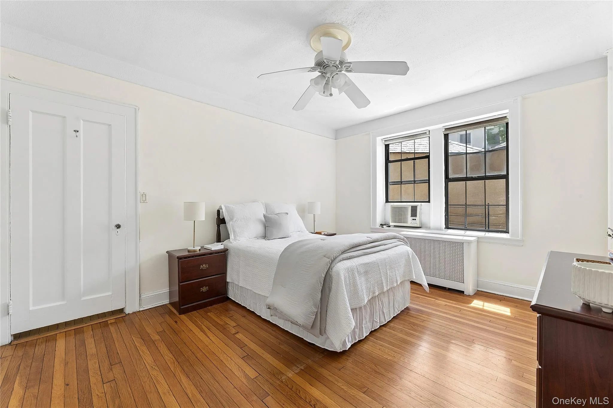 Bedroom Bedroom