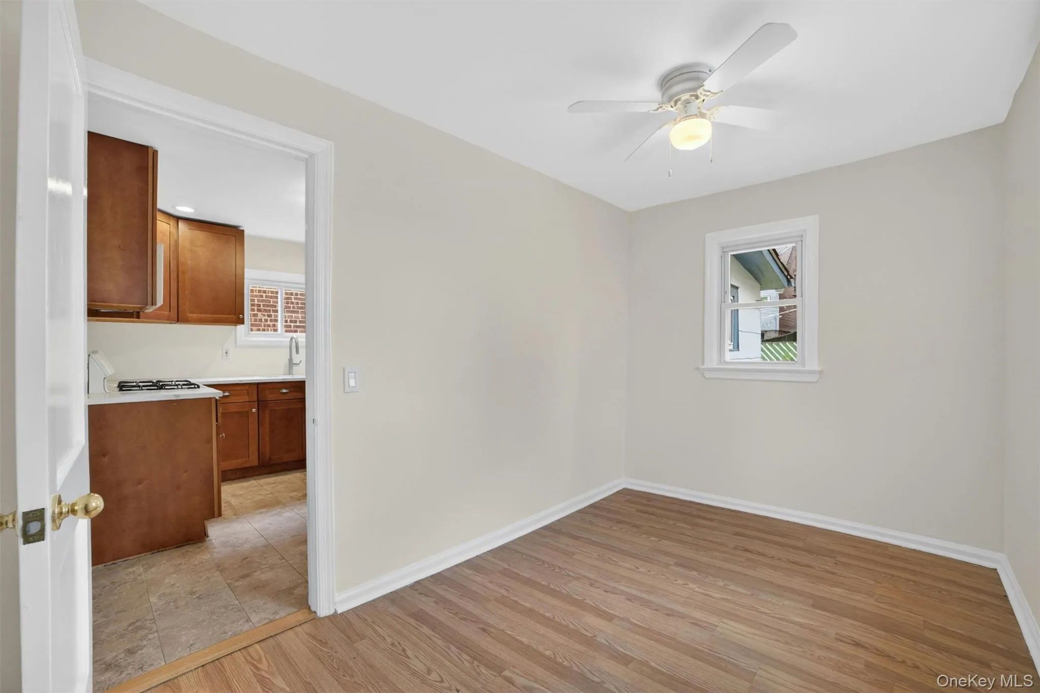 58 Delano Avenue, Yonkers, NY, 2 Bedrooms Bedrooms, 6 Rooms Rooms,1 BathroomBathrooms,Residential,For Rent,Delano,0,992379 58 Delano Avenue, Yonkers, NY, 2 Bedrooms Bedrooms, 6 Rooms Rooms,1 BathroomBathrooms,Residential,For Rent,Delano,0,992379