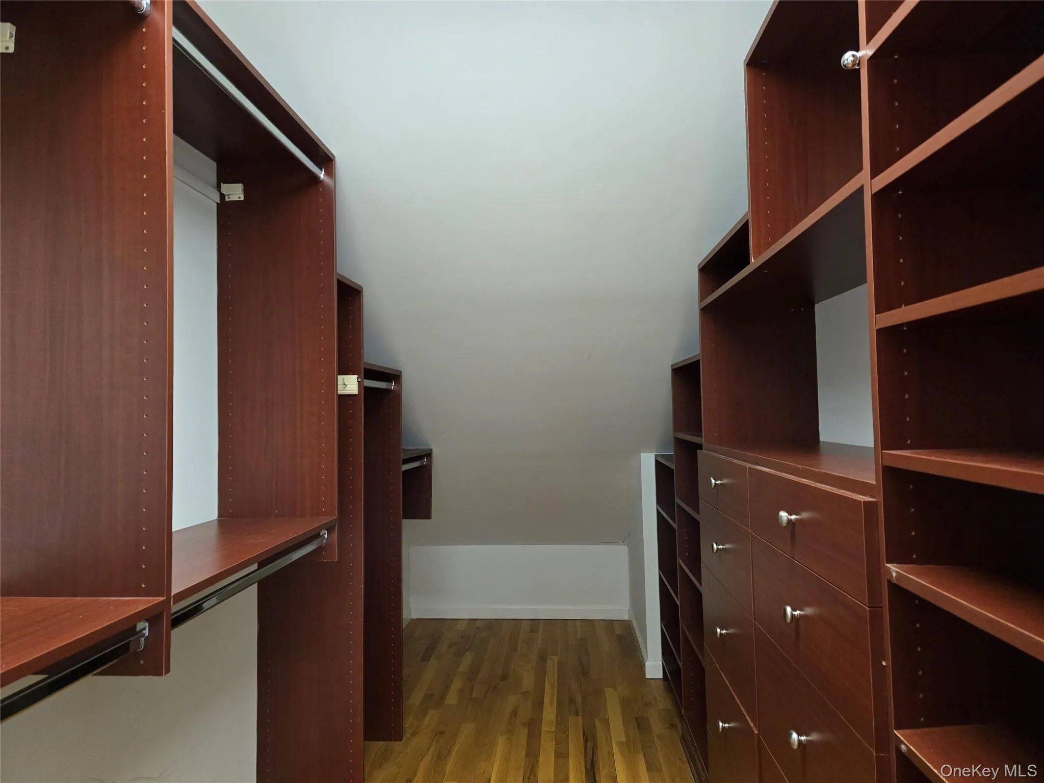 269 Broadway, Long Beach, NY, 3 Bedrooms Bedrooms, 6 Rooms Rooms,2 BathroomsBathrooms,Residential Lease,For Rent,Broadway,0,992385 269 Broadway, Long Beach, NY, 3 Bedrooms Bedrooms, 6 Rooms Rooms,2 BathroomsBathrooms,Residential Lease,For Rent,Broadway,0,992385
