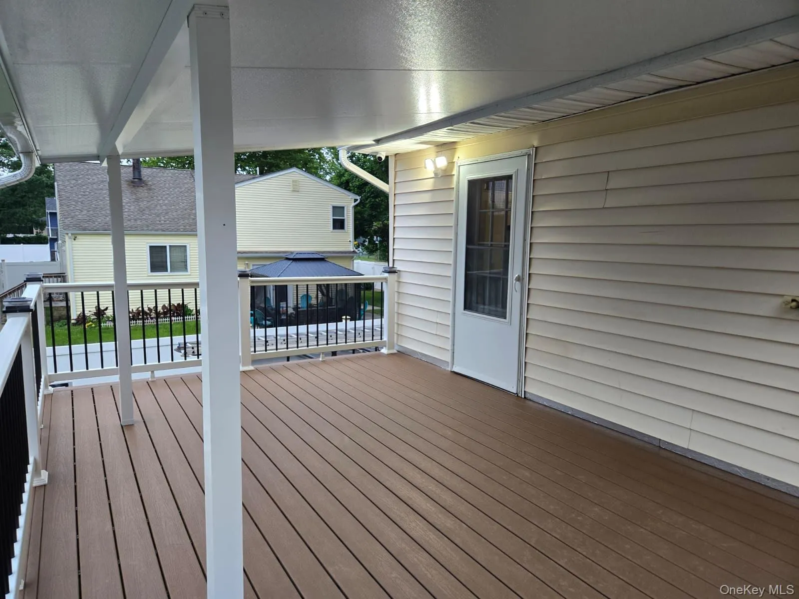 38 Sage Street, Islip, NY, 6 Bedrooms Bedrooms, 13 Rooms Rooms,3 BathroomsBathrooms,Residential,For Rent,Sage,0,992387 38 Sage Street, Islip, NY, 6 Bedrooms Bedrooms, 13 Rooms Rooms,3 BathroomsBathrooms,Residential,For Rent,Sage,0,992387