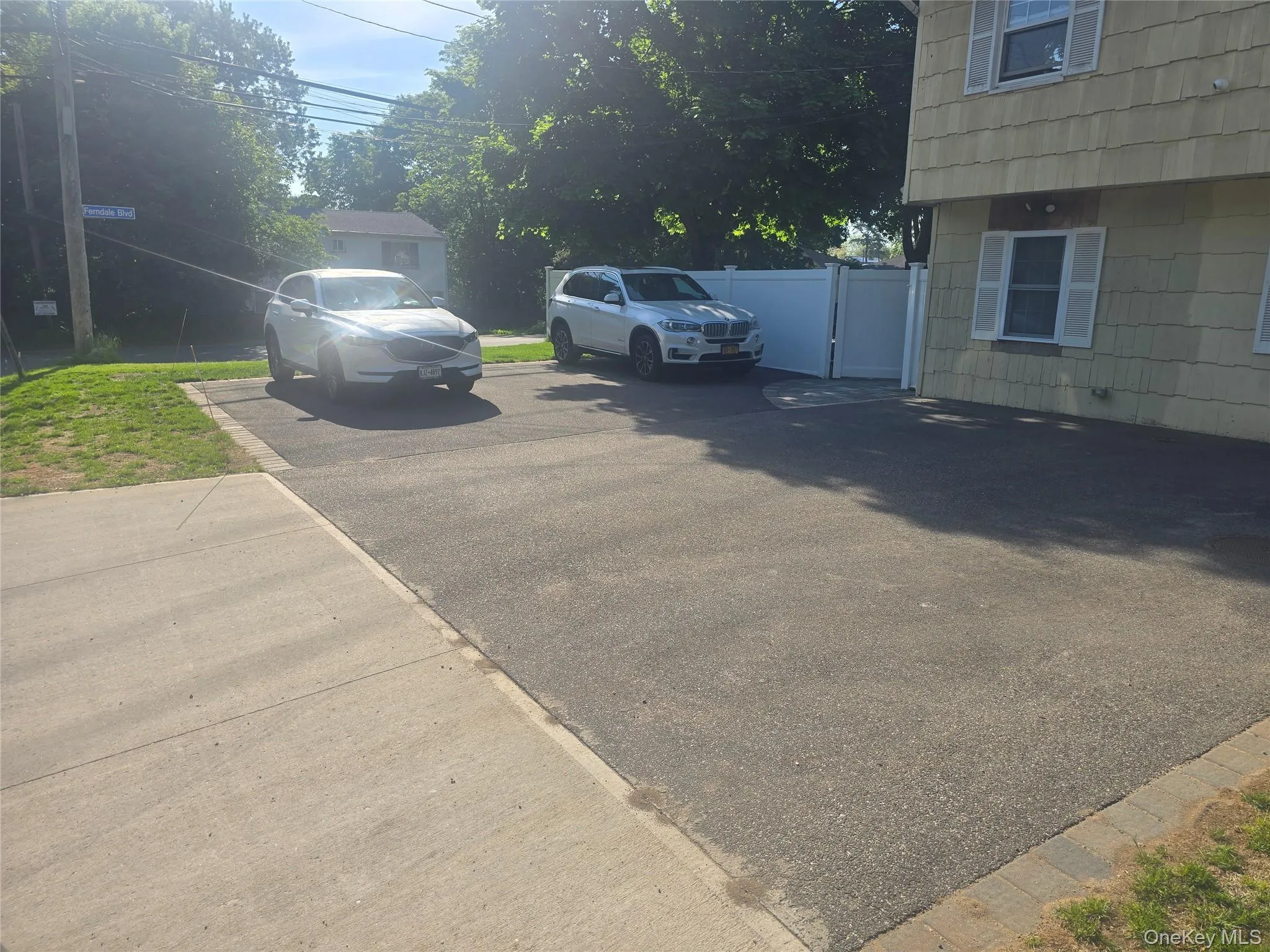 38 Sage Street, Islip, NY, 6 Bedrooms Bedrooms, 13 Rooms Rooms,3 BathroomsBathrooms,Residential,For Rent,Sage,0,992387 38 Sage Street, Islip, NY, 6 Bedrooms Bedrooms, 13 Rooms Rooms,3 BathroomsBathrooms,Residential,For Rent,Sage,0,992387
