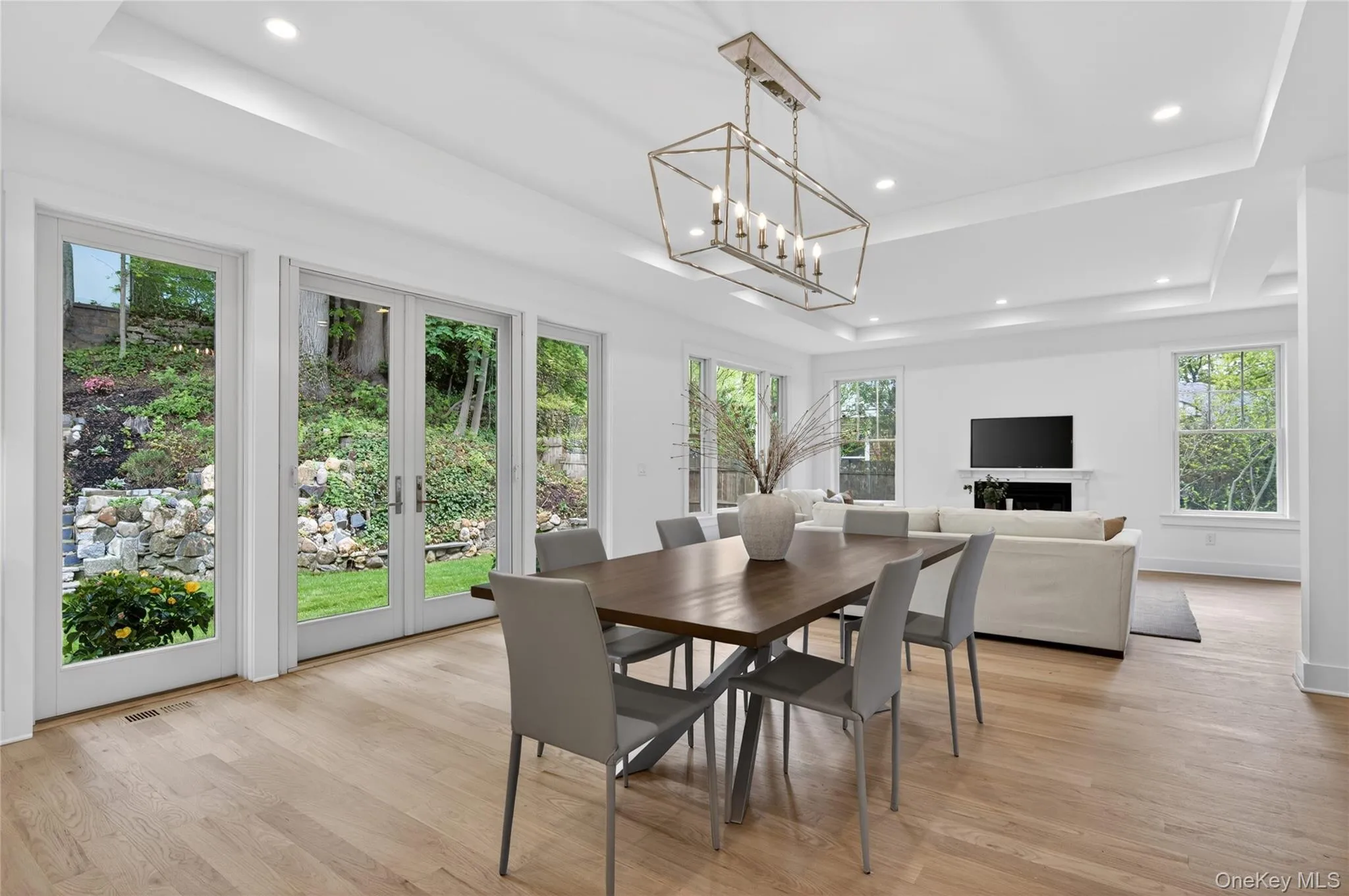 5 Pepperday Avenue, North Hempstead, NY, 4 Bedrooms Bedrooms, 10 Rooms Rooms,5 BathroomsBathrooms,Residential,For Rent,Pepperday,0,992389 5 Pepperday Avenue, North Hempstead, NY, 4 Bedrooms Bedrooms, 10 Rooms Rooms,5 BathroomsBathrooms,Residential,For Rent,Pepperday,0,992389