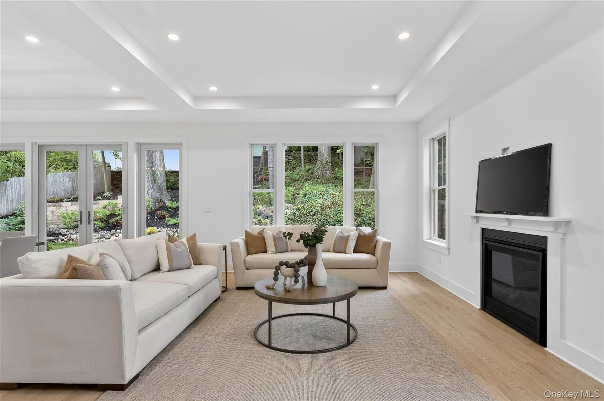 5 Pepperday Avenue, North Hempstead, NY, 4 Bedrooms Bedrooms, 10 Rooms Rooms,5 BathroomsBathrooms,Residential,For Rent,Pepperday,0,992389 5 Pepperday Avenue, North Hempstead, NY, 4 Bedrooms Bedrooms, 10 Rooms Rooms,5 BathroomsBathrooms,Residential,For Rent,Pepperday,0,992389