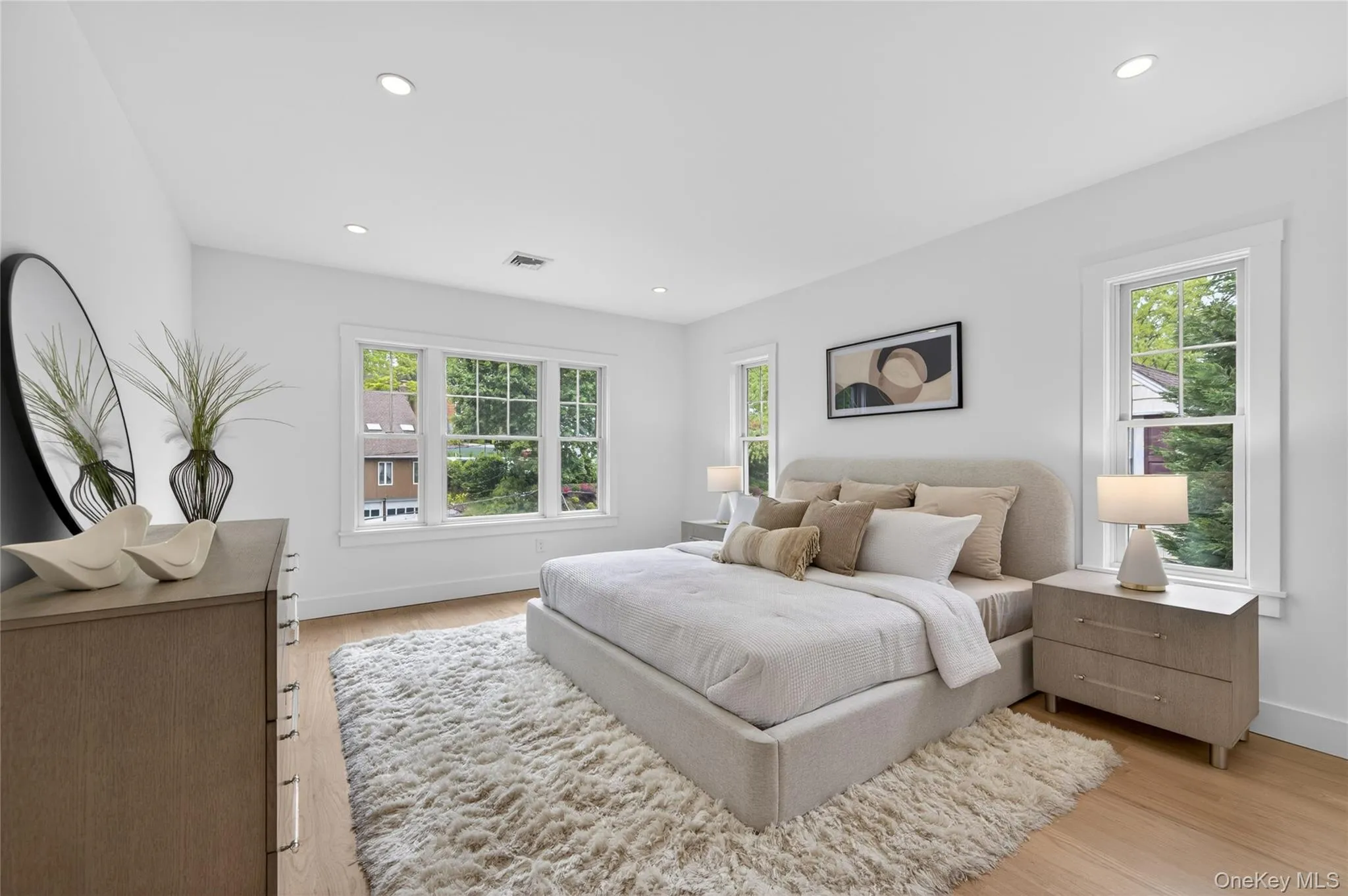 5 Pepperday Avenue, North Hempstead, NY, 4 Bedrooms Bedrooms, 10 Rooms Rooms,5 BathroomsBathrooms,Residential,For Rent,Pepperday,0,992389 5 Pepperday Avenue, North Hempstead, NY, 4 Bedrooms Bedrooms, 10 Rooms Rooms,5 BathroomsBathrooms,Residential,For Rent,Pepperday,0,992389