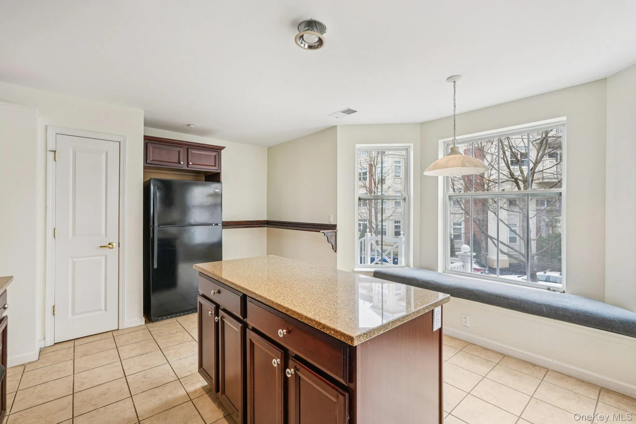 2 Leeward Drive, Haverstraw, NY, 2 Bedrooms Bedrooms, 8 Rooms Rooms,2 BathroomsBathrooms,Residential Lease,For Rent,Leeward,0,992398 2 Leeward Drive, Haverstraw, NY, 2 Bedrooms Bedrooms, 8 Rooms Rooms,2 BathroomsBathrooms,Residential Lease,For Rent,Leeward,0,992398