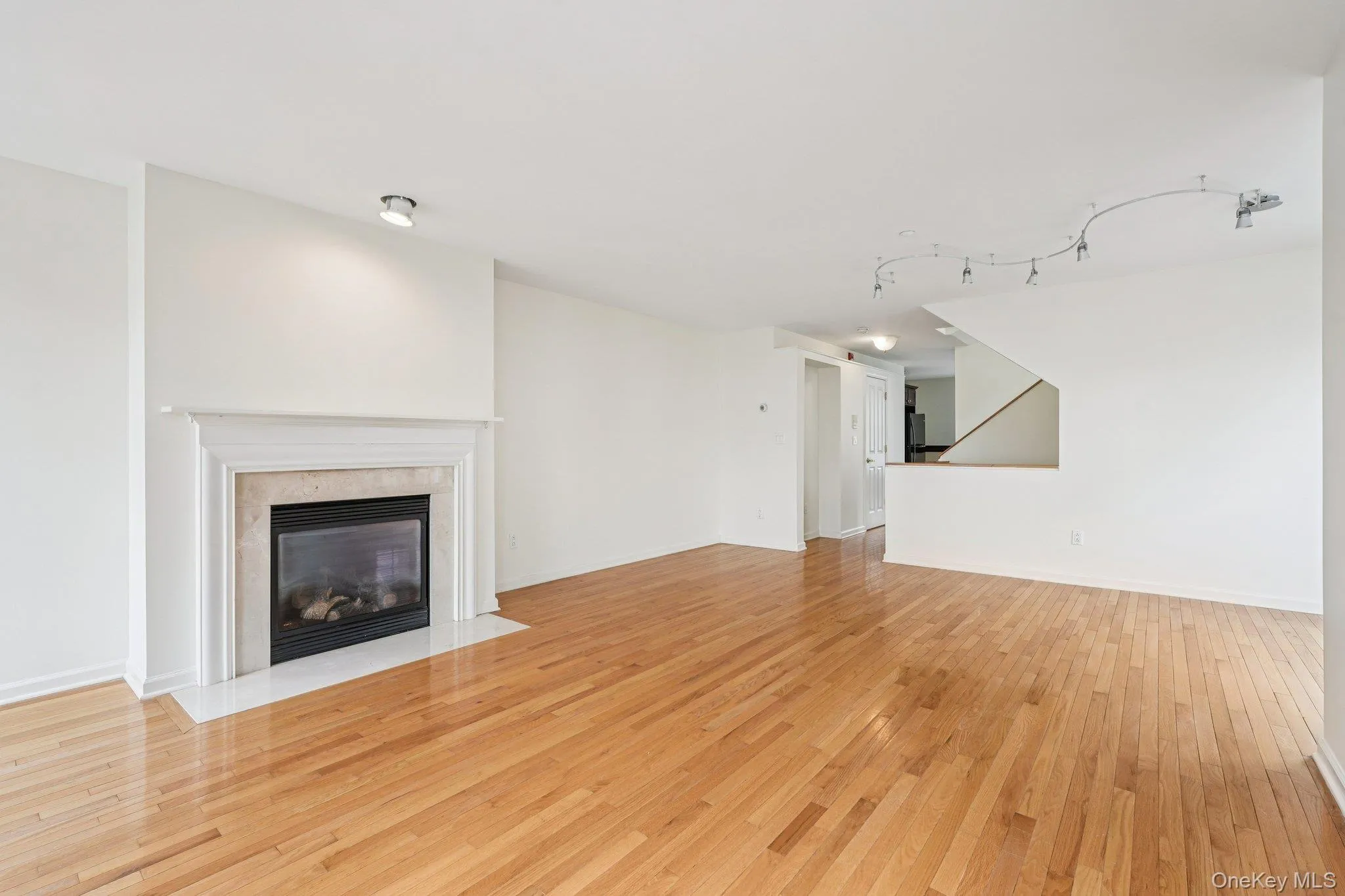 2 Leeward Drive, Haverstraw, NY, 2 Bedrooms Bedrooms, 8 Rooms Rooms,2 BathroomsBathrooms,Residential Lease,For Rent,Leeward,0,992398 2 Leeward Drive, Haverstraw, NY, 2 Bedrooms Bedrooms, 8 Rooms Rooms,2 BathroomsBathrooms,Residential Lease,For Rent,Leeward,0,992398
