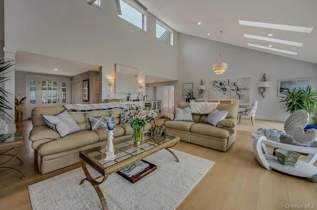 11 Convent Lane, Brookhaven, NY, 5 Bedrooms Bedrooms, 14 Rooms Rooms,4 BathroomsBathrooms,Residential,For Rent,Convent,0,992423 11 Convent Lane, Brookhaven, NY, 5 Bedrooms Bedrooms, 14 Rooms Rooms,4 BathroomsBathrooms,Residential,For Rent,Convent,0,992423