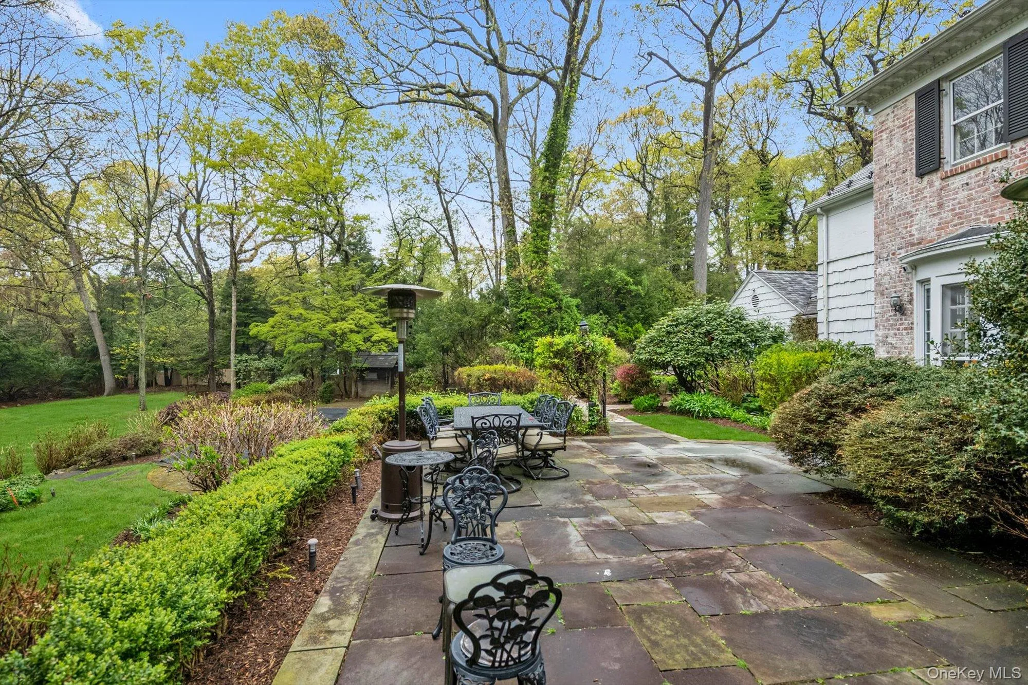 10 Hidden Pond, Oyster Bay, NY, 7 Bedrooms Bedrooms, 12 Rooms Rooms,4 BathroomsBathrooms,Residential Lease,For Rent,Hidden Pond,0,992427 10 Hidden Pond, Oyster Bay, NY, 7 Bedrooms Bedrooms, 12 Rooms Rooms,4 BathroomsBathrooms,Residential Lease,For Rent,Hidden Pond,0,992427