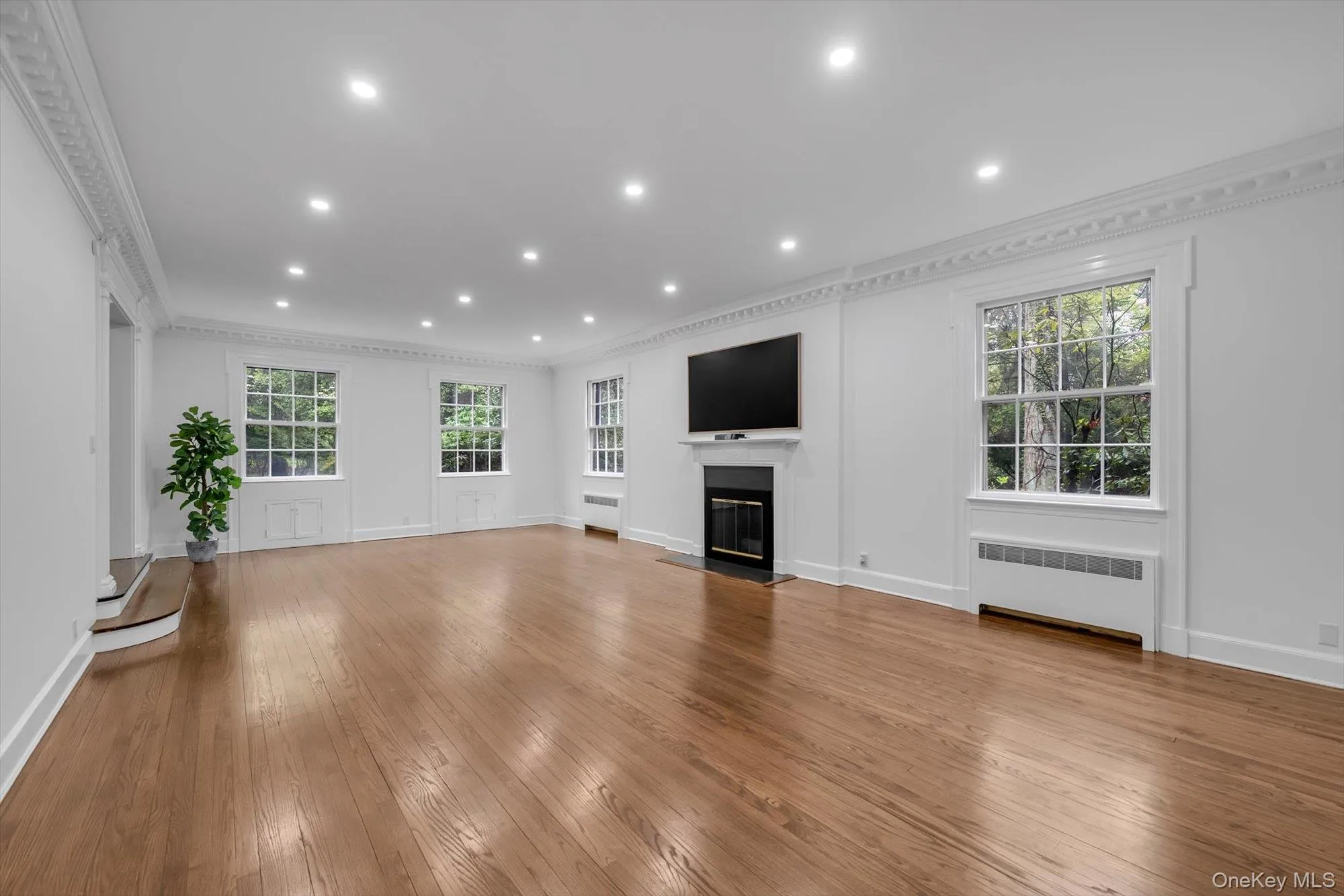 10 Hidden Pond, Oyster Bay, NY, 7 Bedrooms Bedrooms, 12 Rooms Rooms,4 BathroomsBathrooms,Residential Lease,For Rent,Hidden Pond,0,992427 10 Hidden Pond, Oyster Bay, NY, 7 Bedrooms Bedrooms, 12 Rooms Rooms,4 BathroomsBathrooms,Residential Lease,For Rent,Hidden Pond,0,992427