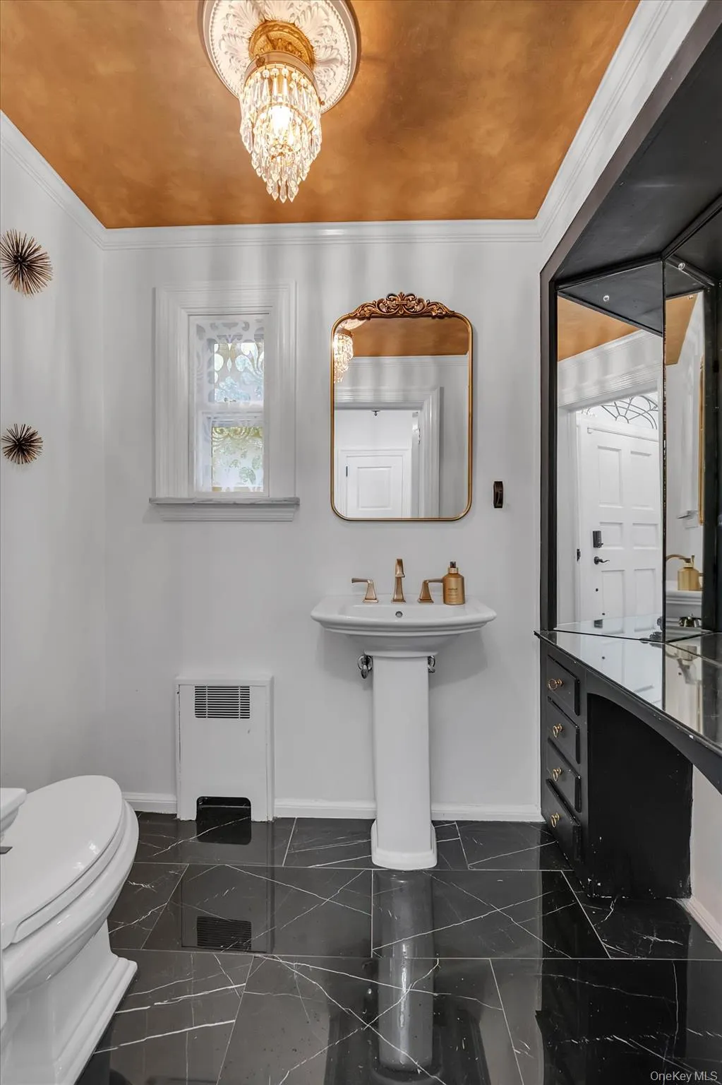 10 Hidden Pond, Oyster Bay, NY, 7 Bedrooms Bedrooms, 12 Rooms Rooms,4 BathroomsBathrooms,Residential Lease,For Rent,Hidden Pond,0,992427 10 Hidden Pond, Oyster Bay, NY, 7 Bedrooms Bedrooms, 12 Rooms Rooms,4 BathroomsBathrooms,Residential Lease,For Rent,Hidden Pond,0,992427