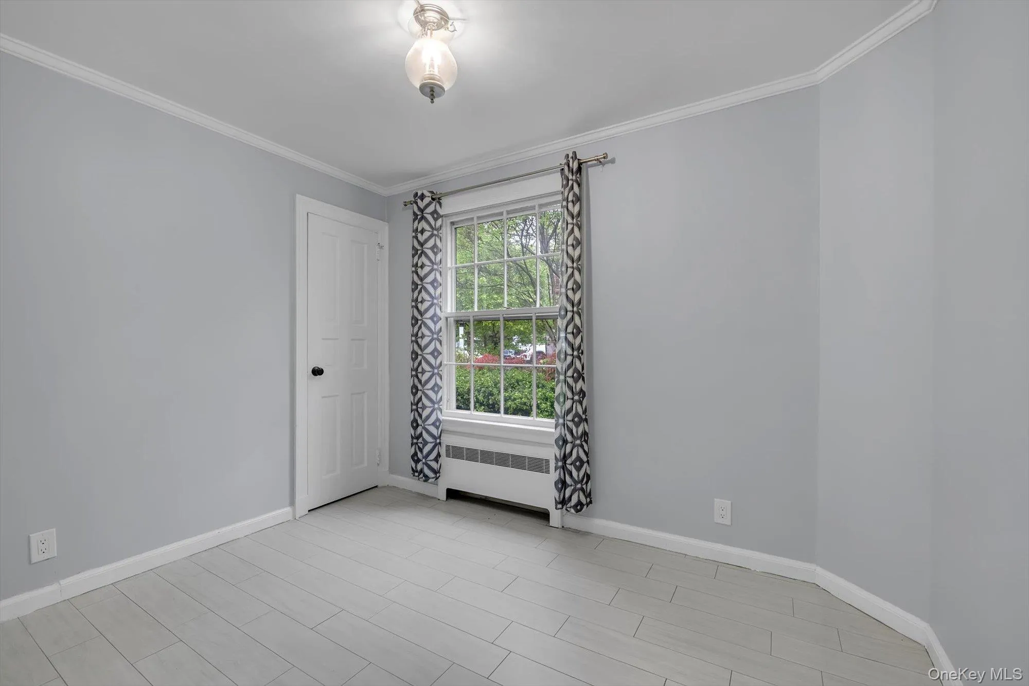 10 Hidden Pond, Oyster Bay, NY, 7 Bedrooms Bedrooms, 12 Rooms Rooms,4 BathroomsBathrooms,Residential Lease,For Rent,Hidden Pond,0,992427 10 Hidden Pond, Oyster Bay, NY, 7 Bedrooms Bedrooms, 12 Rooms Rooms,4 BathroomsBathrooms,Residential Lease,For Rent,Hidden Pond,0,992427