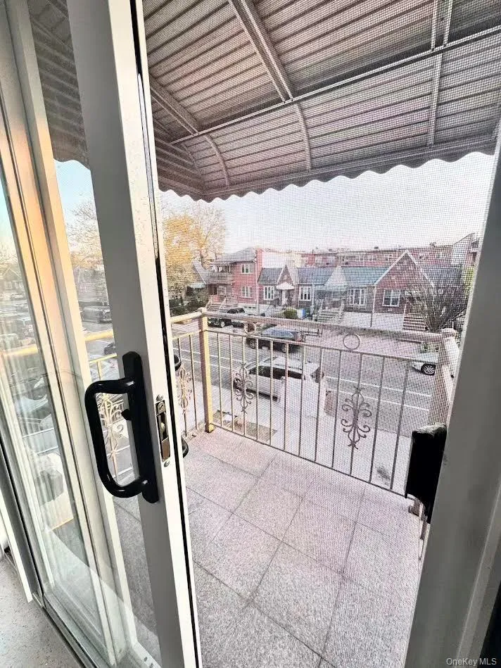 142-33 60AVE, New York, NY, 3 Bedrooms Bedrooms, 6 Rooms Rooms,2 BathroomsBathrooms,Residential Lease,For Rent,60AVE,0,992428 142-33 60AVE, New York, NY, 3 Bedrooms Bedrooms, 6 Rooms Rooms,2 BathroomsBathrooms,Residential Lease,For Rent,60AVE,0,992428