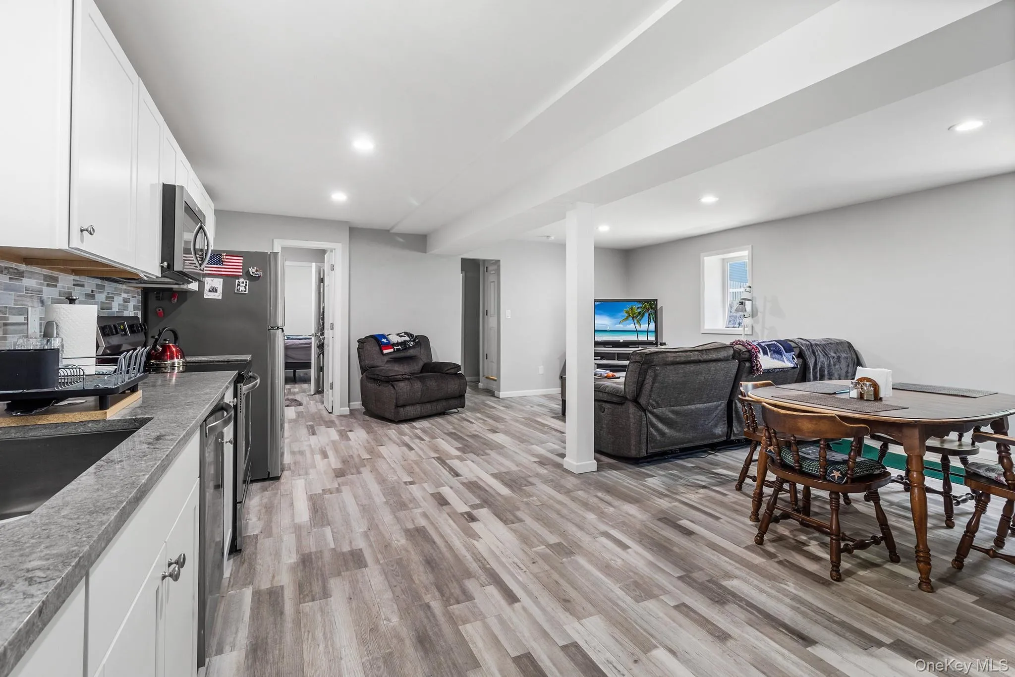 49 Oakdale Avenue, Brookhaven, NY, 4 Bedrooms Bedrooms, 7 Rooms Rooms,2 BathroomsBathrooms,Residential,For Rent,Oakdale,0,992469 49 Oakdale Avenue, Brookhaven, NY, 4 Bedrooms Bedrooms, 7 Rooms Rooms,2 BathroomsBathrooms,Residential,For Rent,Oakdale,0,992469