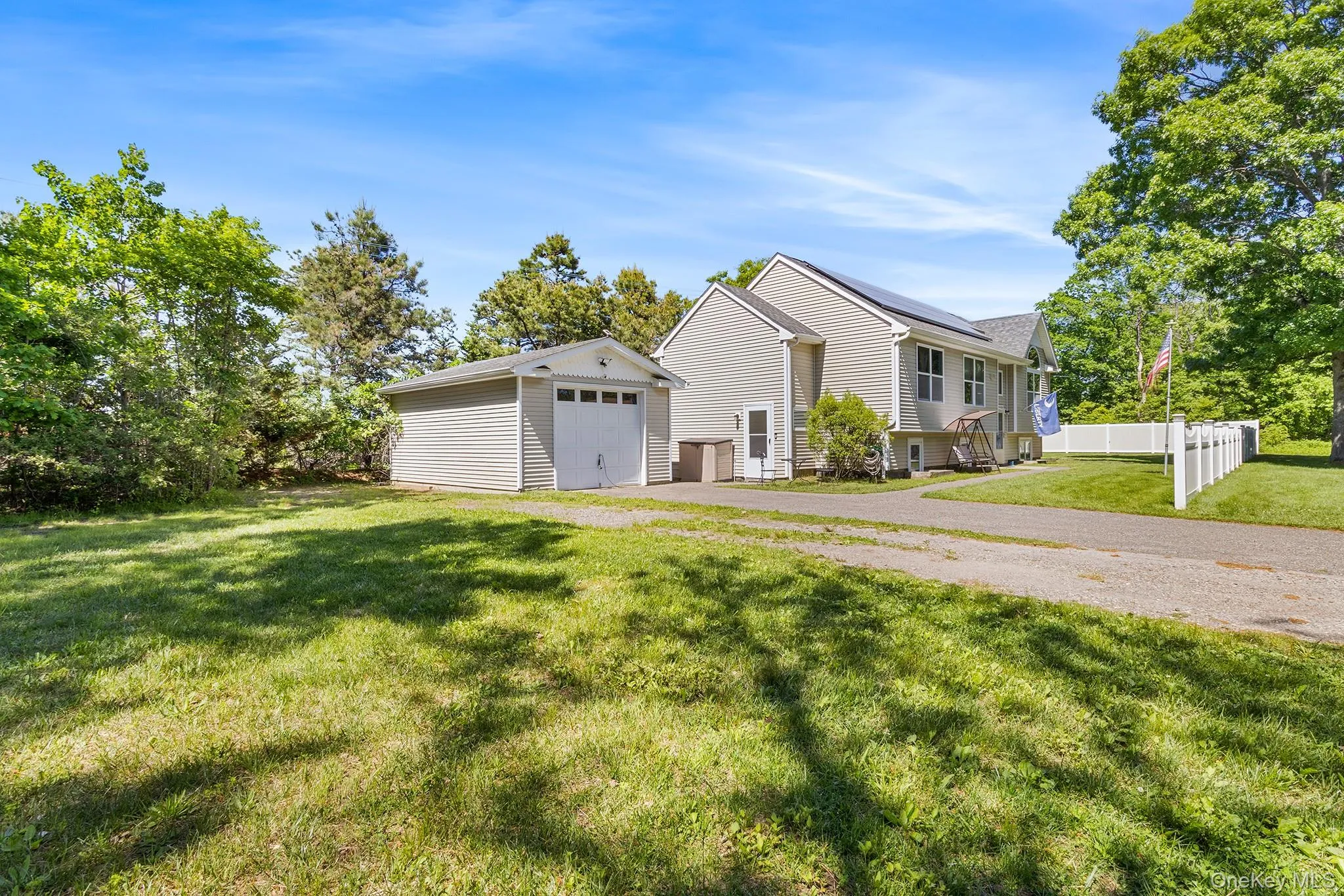 49 Oakdale Avenue, Brookhaven, NY, 4 Bedrooms Bedrooms, 7 Rooms Rooms,2 BathroomsBathrooms,Residential,For Rent,Oakdale,0,992469 49 Oakdale Avenue, Brookhaven, NY, 4 Bedrooms Bedrooms, 7 Rooms Rooms,2 BathroomsBathrooms,Residential,For Rent,Oakdale,0,992469