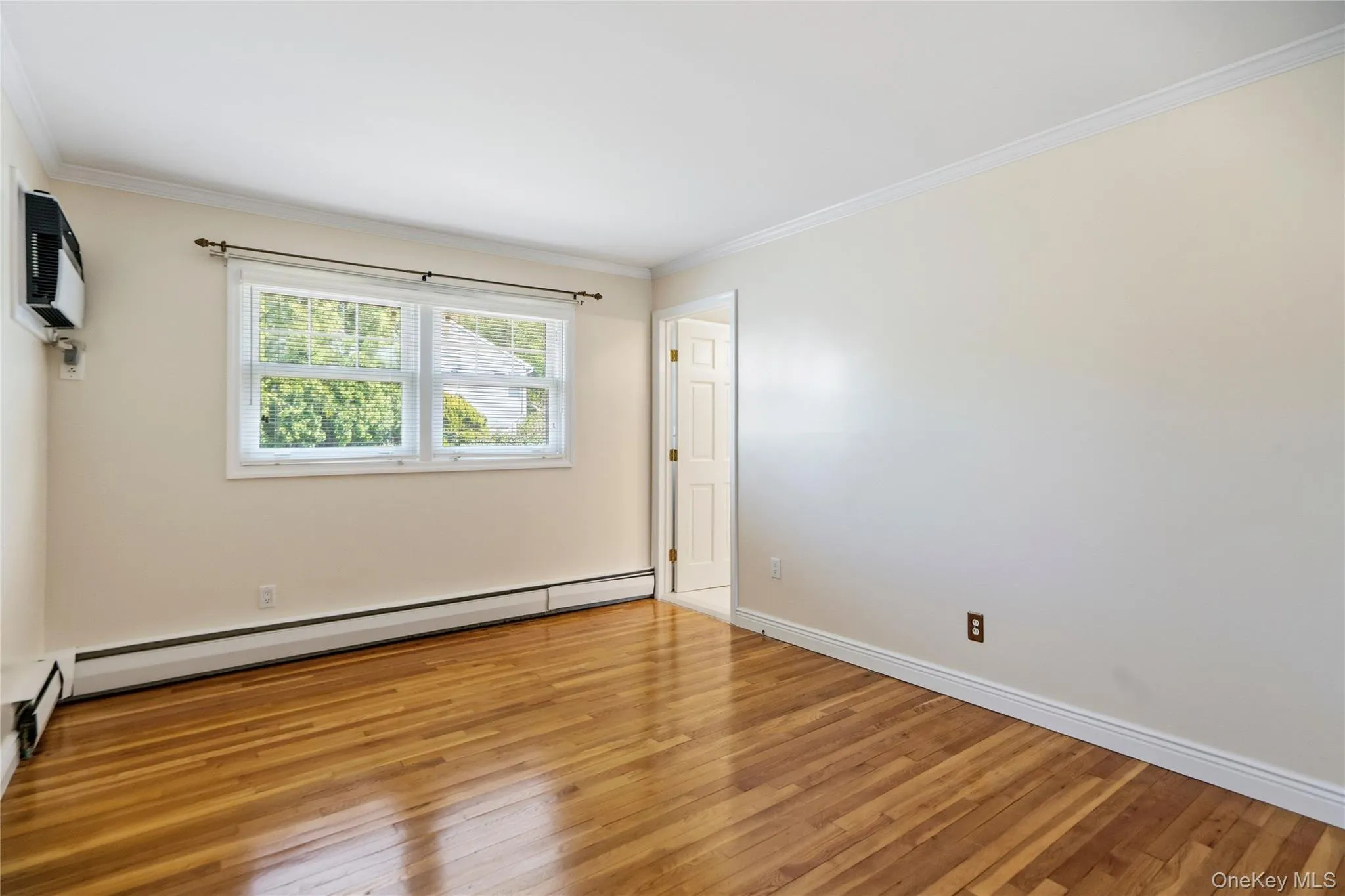 14 Harbor Lane, Oyster Bay, NY, 4 Bedrooms Bedrooms, 8 Rooms Rooms,2 BathroomsBathrooms,Residential Lease,For Rent,Harbor,0,992476 14 Harbor Lane, Oyster Bay, NY, 4 Bedrooms Bedrooms, 8 Rooms Rooms,2 BathroomsBathrooms,Residential Lease,For Rent,Harbor,0,992476