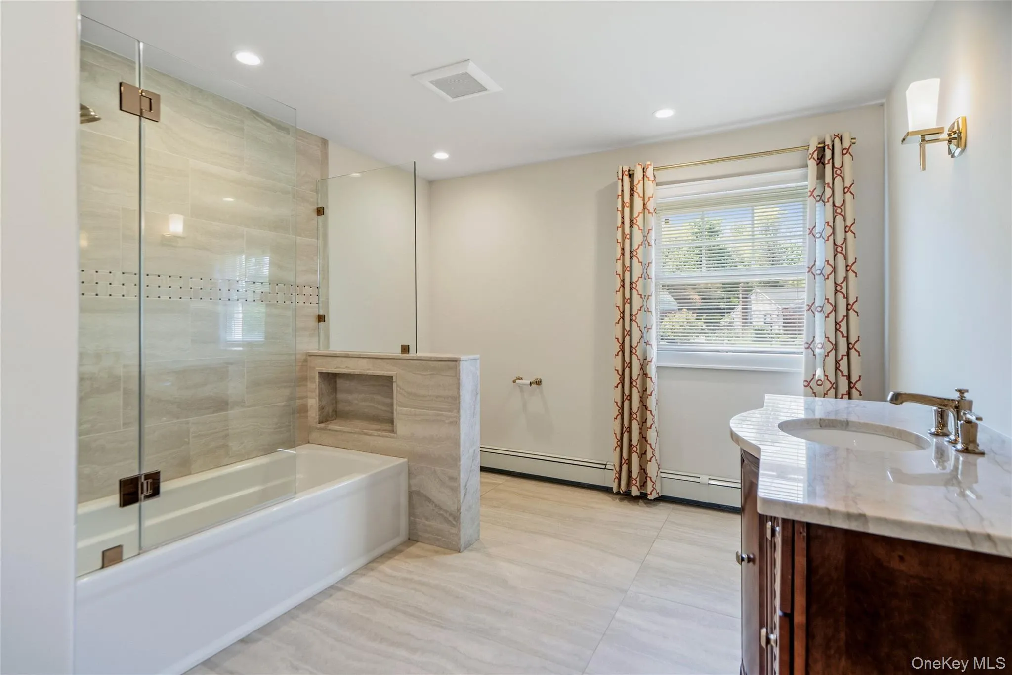 14 Harbor Lane, Oyster Bay, NY, 4 Bedrooms Bedrooms, 8 Rooms Rooms,2 BathroomsBathrooms,Residential Lease,For Rent,Harbor,0,992476 14 Harbor Lane, Oyster Bay, NY, 4 Bedrooms Bedrooms, 8 Rooms Rooms,2 BathroomsBathrooms,Residential Lease,For Rent,Harbor,0,992476