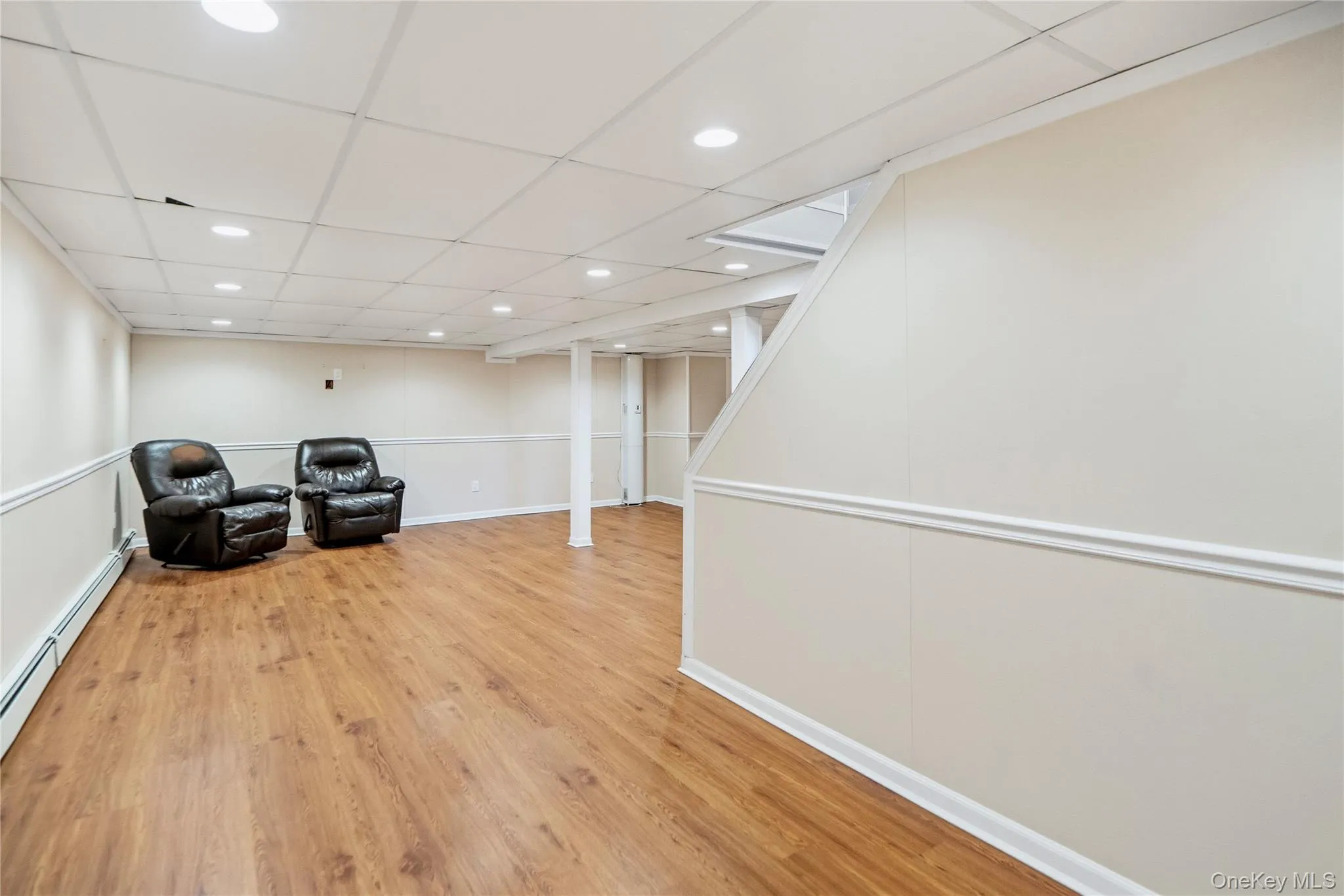 14 Harbor Lane, Oyster Bay, NY, 4 Bedrooms Bedrooms, 8 Rooms Rooms,2 BathroomsBathrooms,Residential Lease,For Rent,Harbor,0,992476 14 Harbor Lane, Oyster Bay, NY, 4 Bedrooms Bedrooms, 8 Rooms Rooms,2 BathroomsBathrooms,Residential Lease,For Rent,Harbor,0,992476