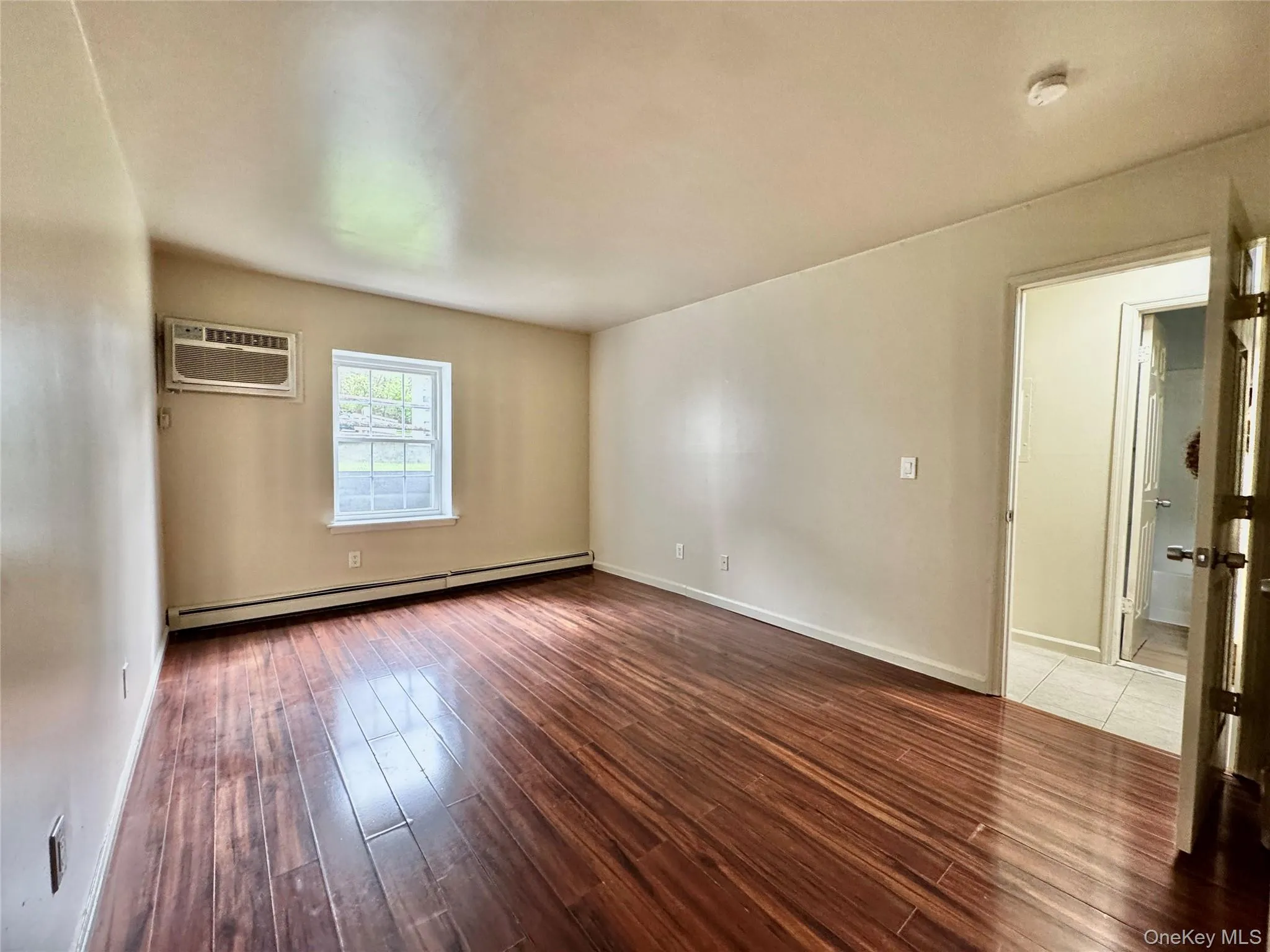 5 Lexington Hill, Monroe, NY, 2 Bedrooms Bedrooms, 6 Rooms Rooms,2 BathroomsBathrooms,Residential Lease,For Rent,Lexington,0,992488 5 Lexington Hill, Monroe, NY, 2 Bedrooms Bedrooms, 6 Rooms Rooms,2 BathroomsBathrooms,Residential Lease,For Rent,Lexington,0,992488
