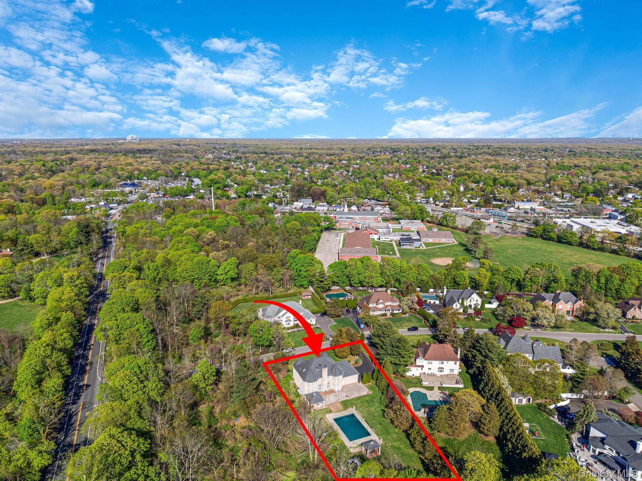 2 Deepwells Lane, Smithtown, NY, 5 Bedrooms Bedrooms, 10 Rooms Rooms,3 BathroomsBathrooms,Residential,For Rent,Deepwells,0,KEY992489 2 Deepwells Lane, Smithtown, NY, 5 Bedrooms Bedrooms, 10 Rooms Rooms,3 BathroomsBathrooms,Residential,For Rent,Deepwells,0,KEY992489