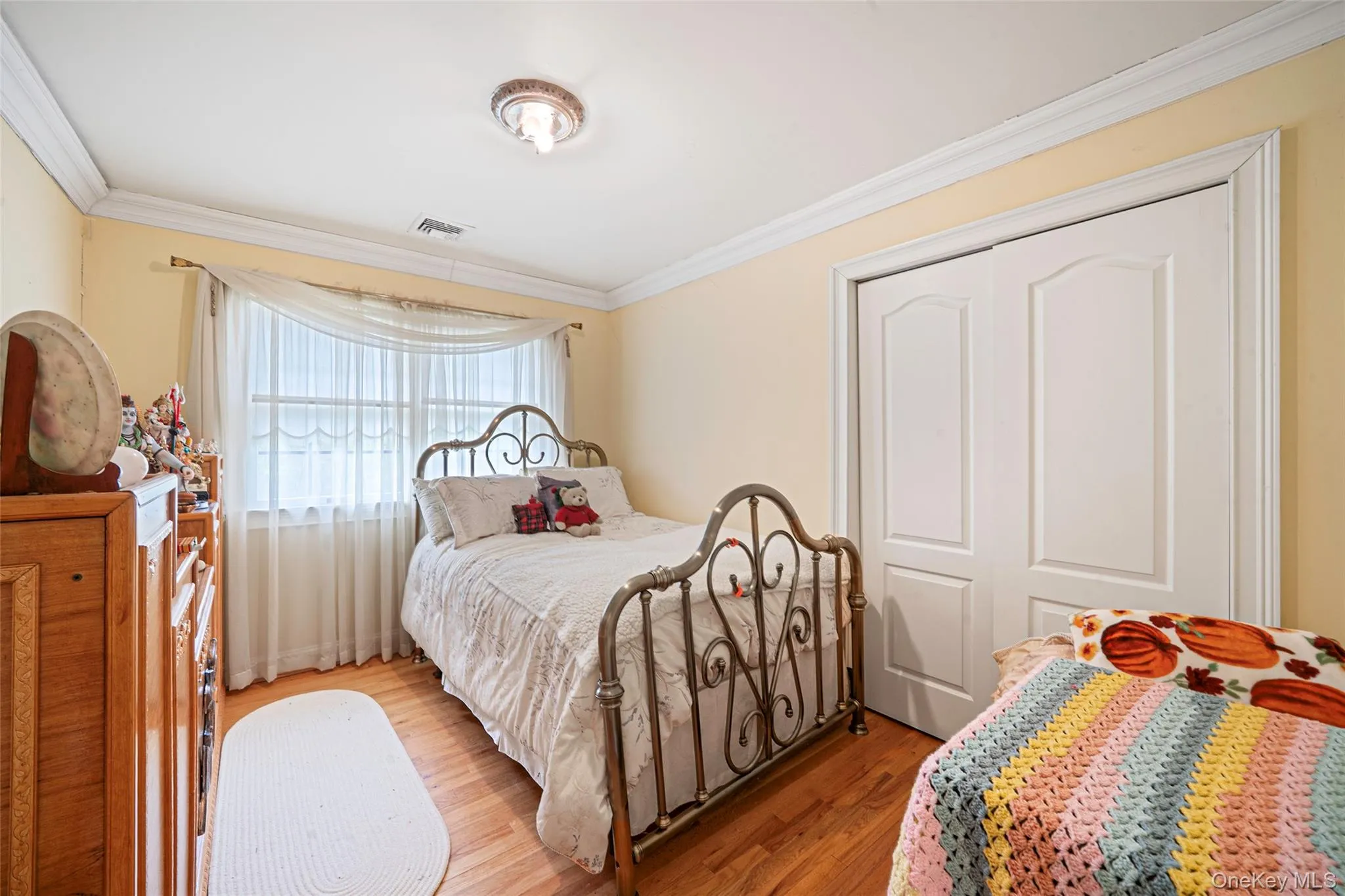 3rd Bedroom, located at 2nd floor 3rd Bedroom, located at 2nd floor