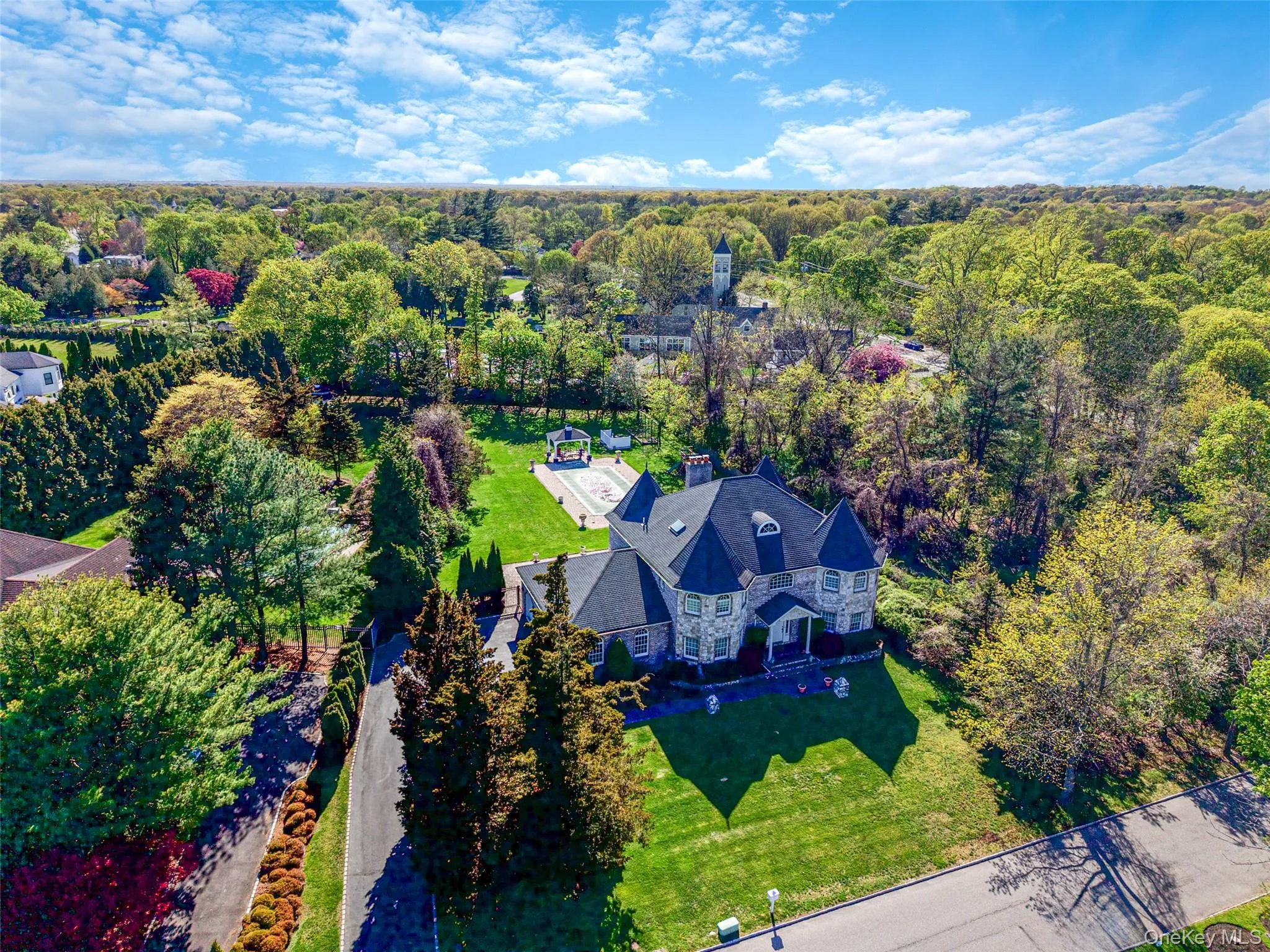 2 Deepwells Lane, Smithtown, NY, 5 Bedrooms Bedrooms, 10 Rooms Rooms,3 BathroomsBathrooms,Residential,For Rent,Deepwells,0,KEY992489 2 Deepwells Lane, Smithtown, NY, 5 Bedrooms Bedrooms, 10 Rooms Rooms,3 BathroomsBathrooms,Residential,For Rent,Deepwells,0,KEY992489