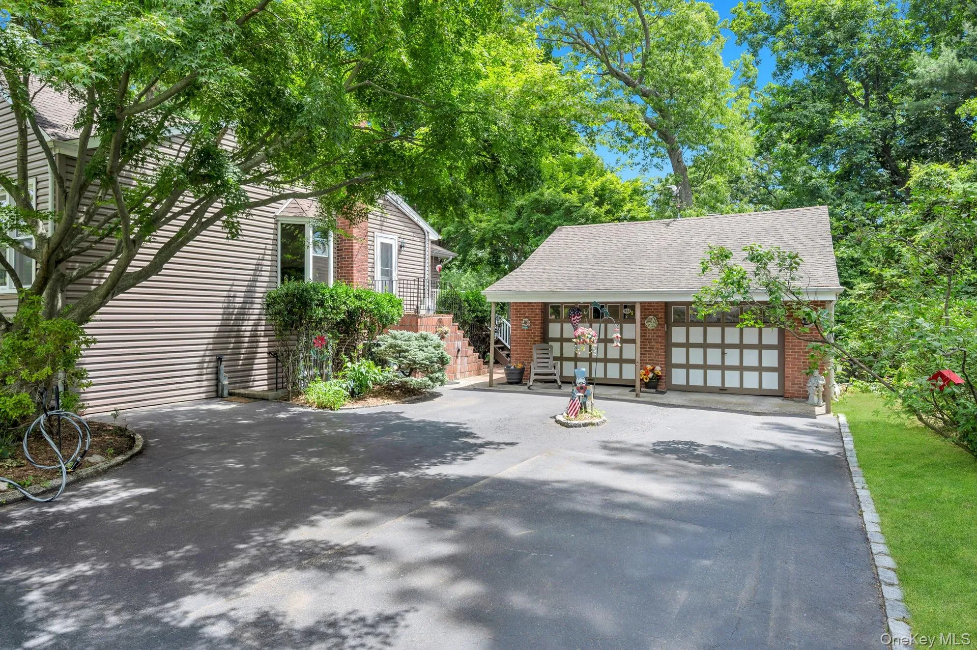 50 Soundview Drive, Smithtown, NY, 3 Bedrooms Bedrooms, 8 Rooms Rooms,3 BathroomsBathrooms,Residential,For Rent,Soundview,0,992501 50 Soundview Drive, Smithtown, NY, 3 Bedrooms Bedrooms, 8 Rooms Rooms,3 BathroomsBathrooms,Residential,For Rent,Soundview,0,992501