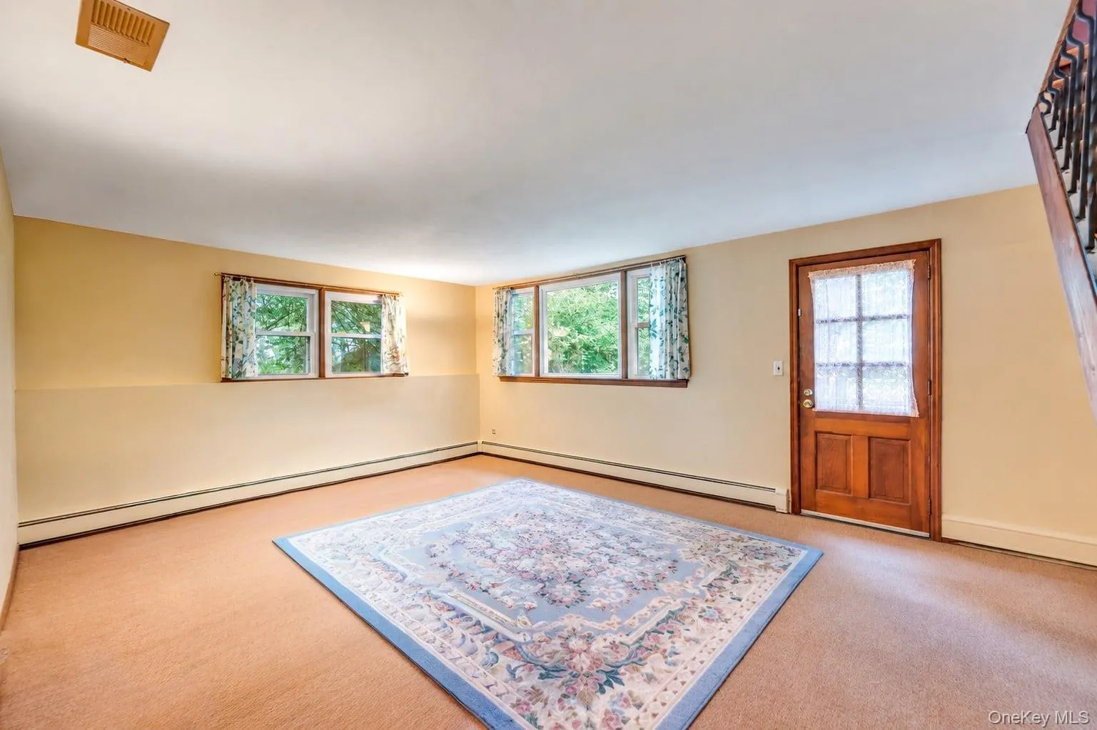 50 Soundview Drive, Smithtown, NY, 3 Bedrooms Bedrooms, 8 Rooms Rooms,3 BathroomsBathrooms,Residential,For Rent,Soundview,0,992501 50 Soundview Drive, Smithtown, NY, 3 Bedrooms Bedrooms, 8 Rooms Rooms,3 BathroomsBathrooms,Residential,For Rent,Soundview,0,992501