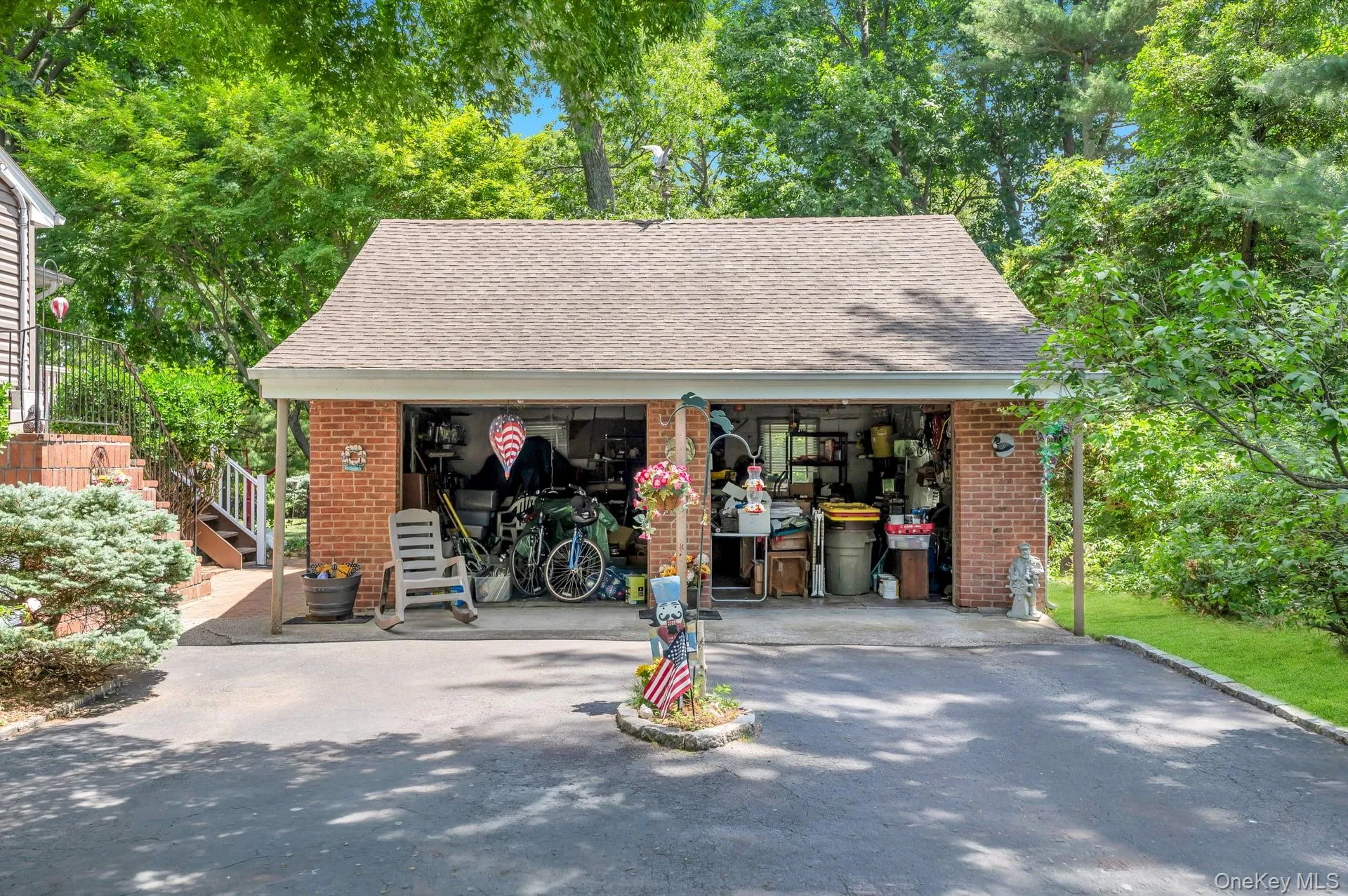 50 Soundview Drive, Smithtown, NY, 3 Bedrooms Bedrooms, 8 Rooms Rooms,3 BathroomsBathrooms,Residential,For Rent,Soundview,0,992501 50 Soundview Drive, Smithtown, NY, 3 Bedrooms Bedrooms, 8 Rooms Rooms,3 BathroomsBathrooms,Residential,For Rent,Soundview,0,992501