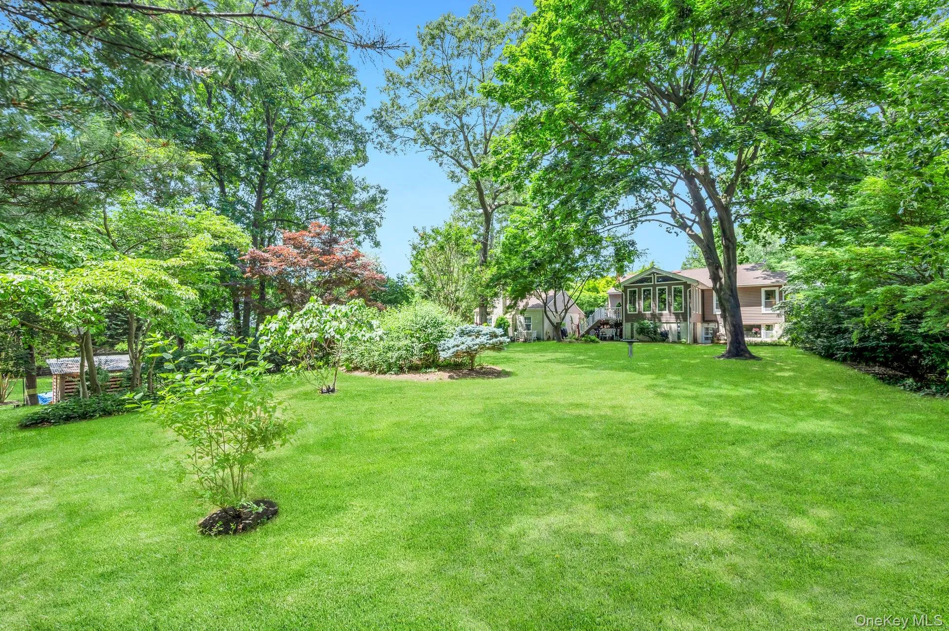 50 Soundview Drive, Smithtown, NY, 3 Bedrooms Bedrooms, 8 Rooms Rooms,3 BathroomsBathrooms,Residential,For Rent,Soundview,0,992501 50 Soundview Drive, Smithtown, NY, 3 Bedrooms Bedrooms, 8 Rooms Rooms,3 BathroomsBathrooms,Residential,For Rent,Soundview,0,992501