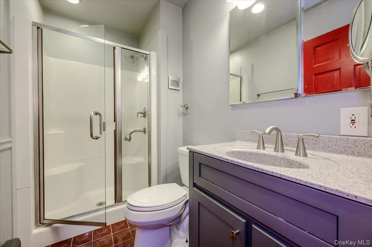 40 Deforest Avenue, Islip, NY, 4 Bedrooms Bedrooms, 10 Rooms Rooms,3 BathroomsBathrooms,Residential,For Rent,Deforest,0,992509 40 Deforest Avenue, Islip, NY, 4 Bedrooms Bedrooms, 10 Rooms Rooms,3 BathroomsBathrooms,Residential,For Rent,Deforest,0,992509