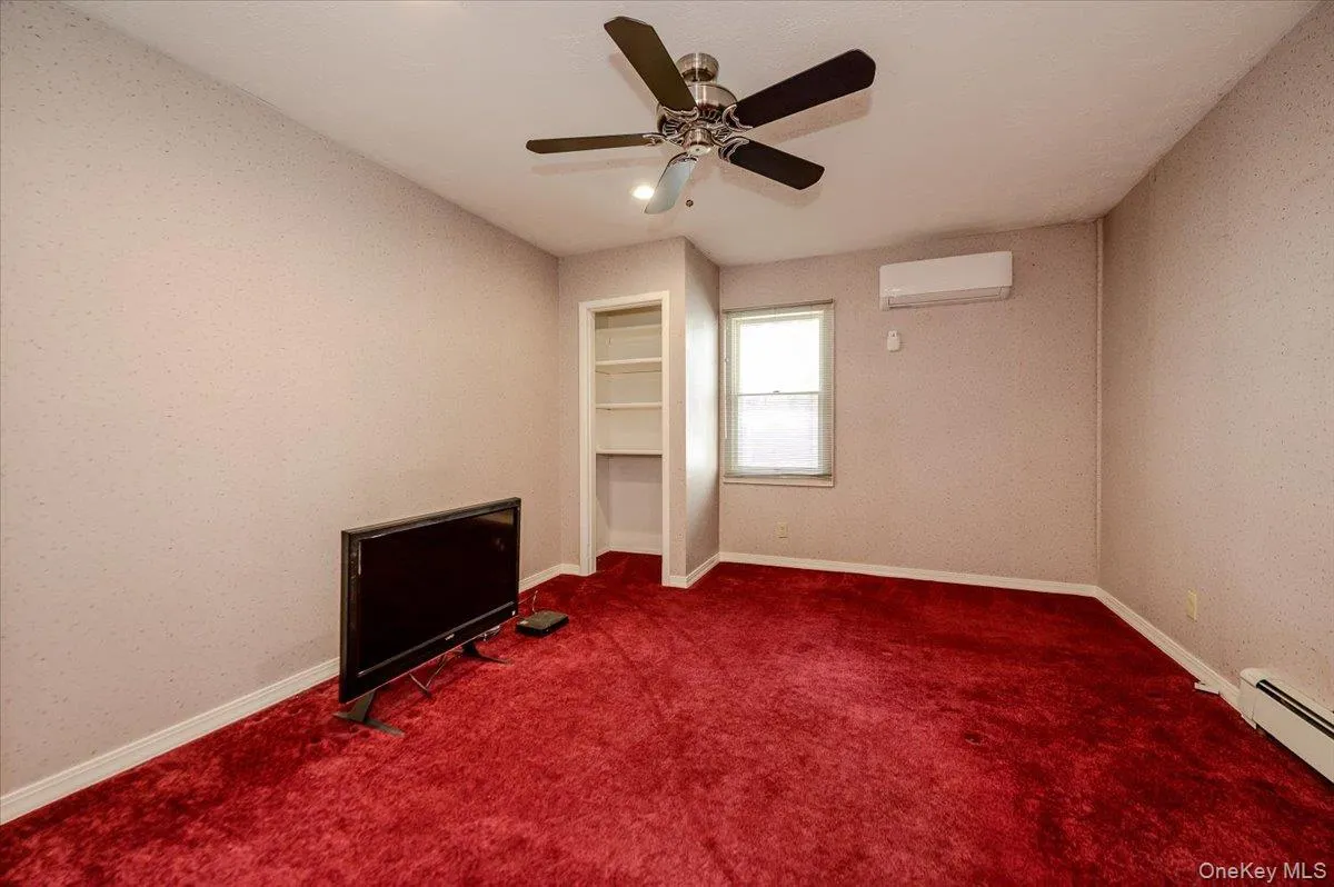 40 Deforest Avenue, Islip, NY, 4 Bedrooms Bedrooms, 10 Rooms Rooms,3 BathroomsBathrooms,Residential,For Rent,Deforest,0,992509 40 Deforest Avenue, Islip, NY, 4 Bedrooms Bedrooms, 10 Rooms Rooms,3 BathroomsBathrooms,Residential,For Rent,Deforest,0,992509