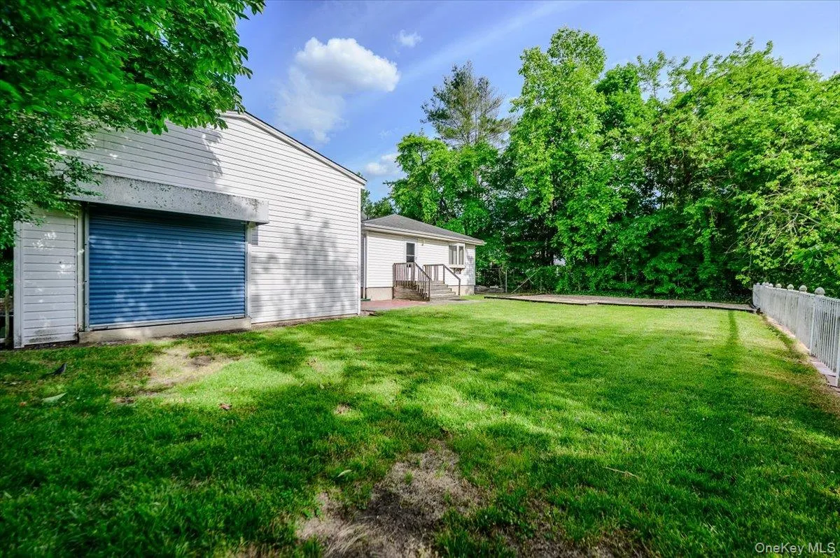 40 Deforest Avenue, Islip, NY, 4 Bedrooms Bedrooms, 10 Rooms Rooms,3 BathroomsBathrooms,Residential,For Rent,Deforest,0,992509 40 Deforest Avenue, Islip, NY, 4 Bedrooms Bedrooms, 10 Rooms Rooms,3 BathroomsBathrooms,Residential,For Rent,Deforest,0,992509