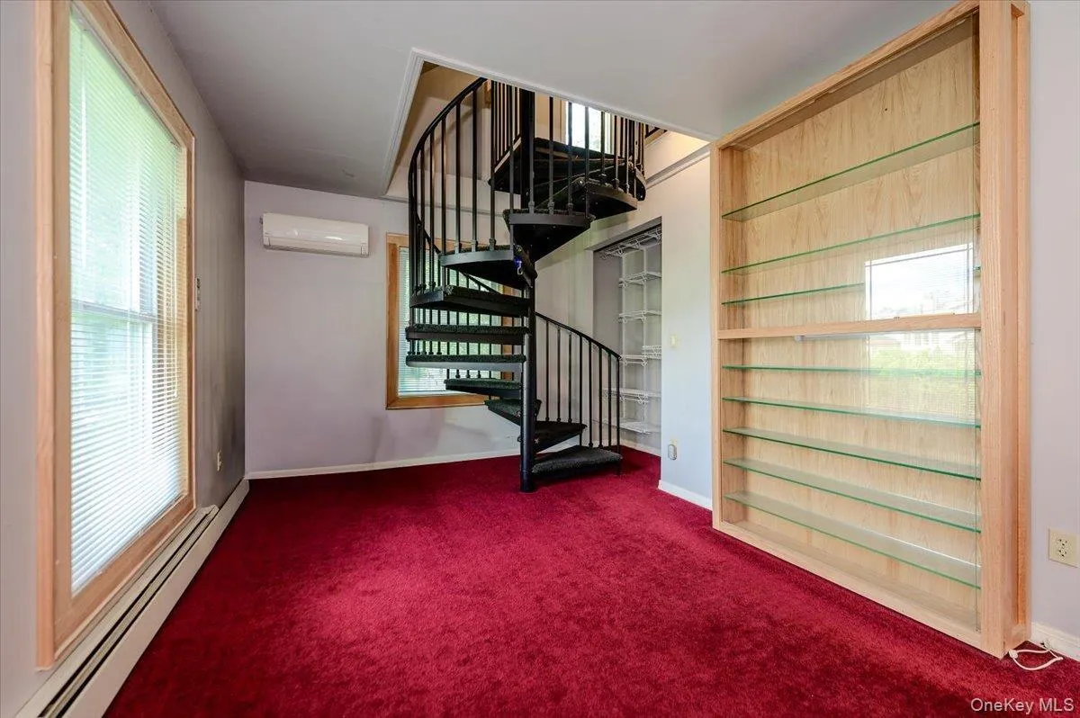40 Deforest Avenue, Islip, NY, 4 Bedrooms Bedrooms, 10 Rooms Rooms,3 BathroomsBathrooms,Residential,For Rent,Deforest,0,992509 40 Deforest Avenue, Islip, NY, 4 Bedrooms Bedrooms, 10 Rooms Rooms,3 BathroomsBathrooms,Residential,For Rent,Deforest,0,992509