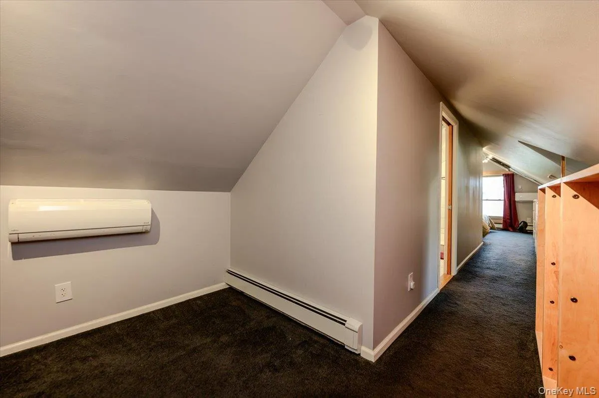 40 Deforest Avenue, Islip, NY, 4 Bedrooms Bedrooms, 10 Rooms Rooms,3 BathroomsBathrooms,Residential,For Rent,Deforest,0,992509 40 Deforest Avenue, Islip, NY, 4 Bedrooms Bedrooms, 10 Rooms Rooms,3 BathroomsBathrooms,Residential,For Rent,Deforest,0,992509