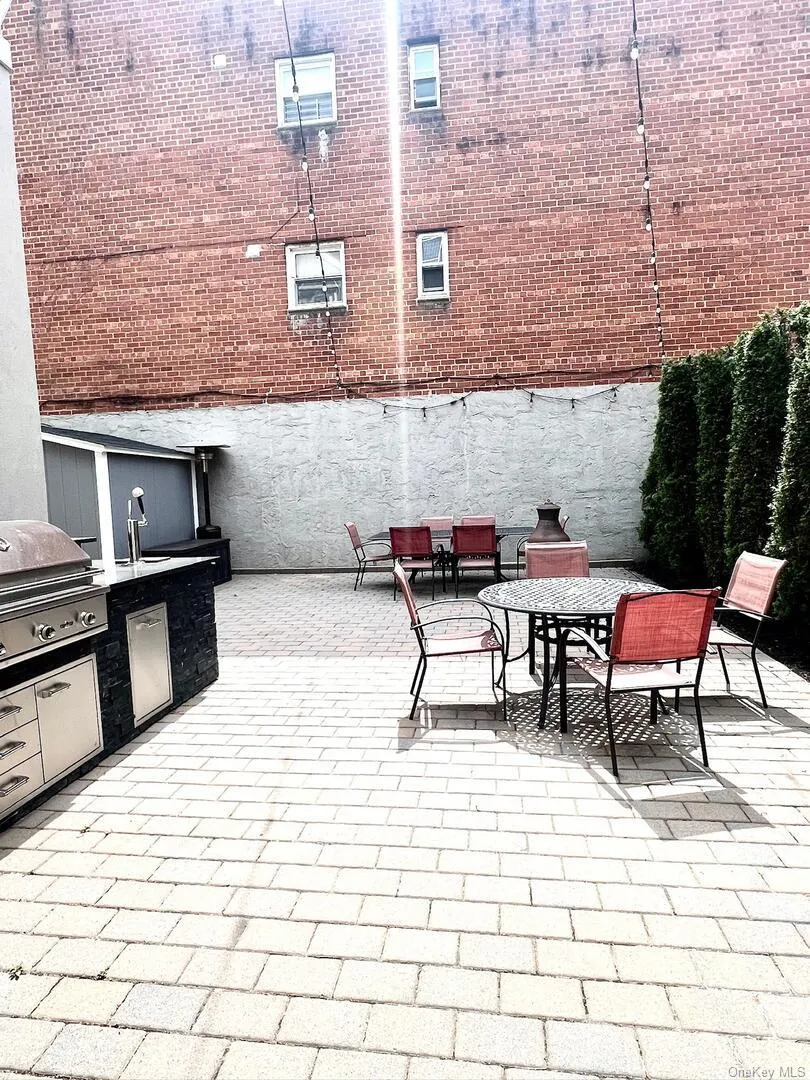 21520 43rd Avenue, New York, NY, 4 Bedrooms Bedrooms, 7 Rooms Rooms,2 BathroomsBathrooms,Residential Lease,For Rent,43rd,0,992511 21520 43rd Avenue, New York, NY, 4 Bedrooms Bedrooms, 7 Rooms Rooms,2 BathroomsBathrooms,Residential Lease,For Rent,43rd,0,992511