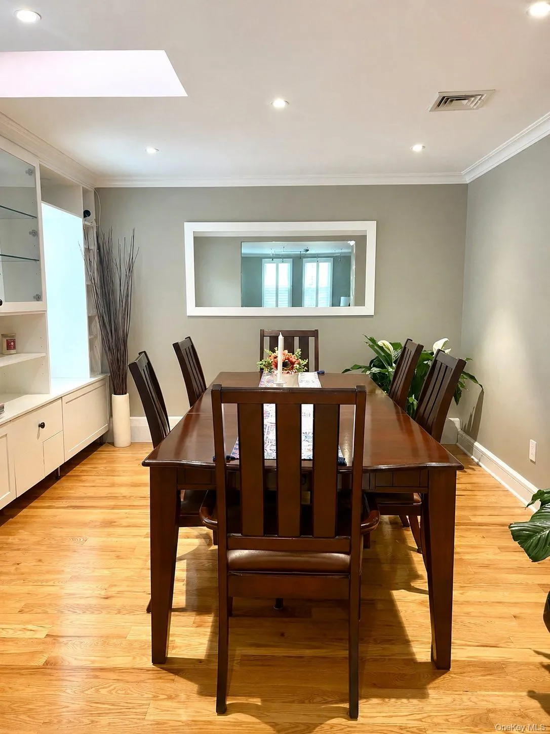 21520 43rd Avenue, New York, NY, 4 Bedrooms Bedrooms, 7 Rooms Rooms,2 BathroomsBathrooms,Residential Lease,For Rent,43rd,0,992511 21520 43rd Avenue, New York, NY, 4 Bedrooms Bedrooms, 7 Rooms Rooms,2 BathroomsBathrooms,Residential Lease,For Rent,43rd,0,992511