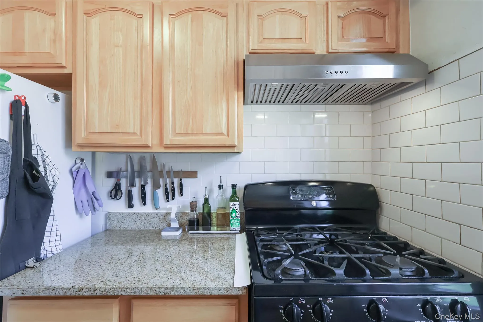 63-61 99th Street, New York, NY, 1 Bedroom Bedrooms, 3 Rooms Rooms,1 BathroomBathrooms,Residential,For Rent,99th,0,992513 63-61 99th Street, New York, NY, 1 Bedroom Bedrooms, 3 Rooms Rooms,1 BathroomBathrooms,Residential,For Rent,99th,0,992513