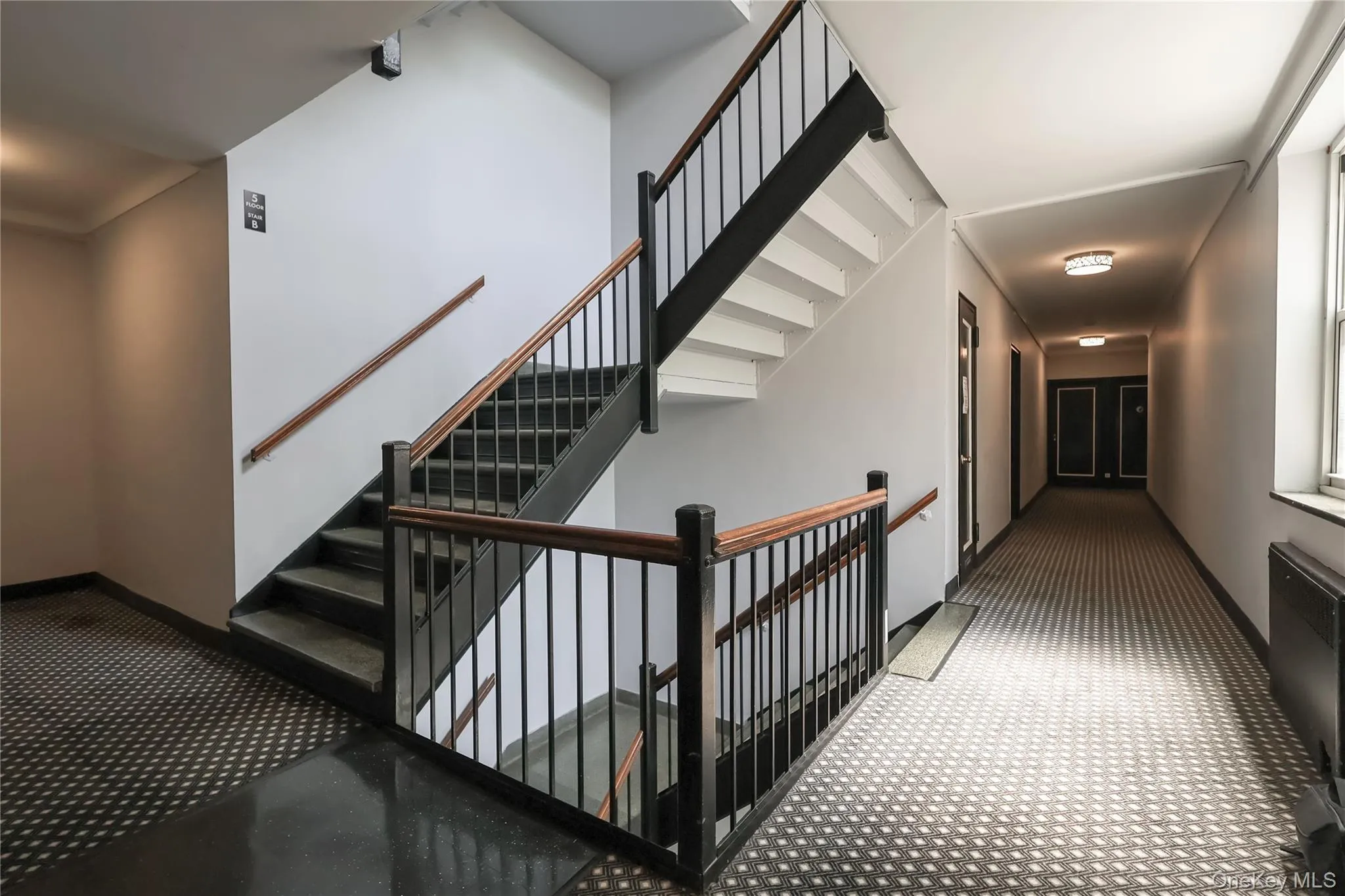 63-61 99th Street, New York, NY, 1 Bedroom Bedrooms, 3 Rooms Rooms,1 BathroomBathrooms,Residential,For Rent,99th,0,992513 63-61 99th Street, New York, NY, 1 Bedroom Bedrooms, 3 Rooms Rooms,1 BathroomBathrooms,Residential,For Rent,99th,0,992513