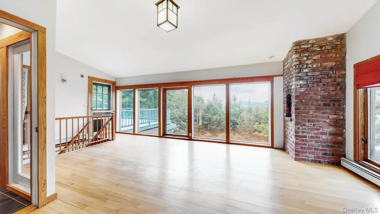 376 Abbey Road, Woodstock, NY, 2 Bedrooms Bedrooms, 5 Rooms Rooms,2 BathroomsBathrooms,Residential Lease,For Rent,Abbey,0,992519 376 Abbey Road, Woodstock, NY, 2 Bedrooms Bedrooms, 5 Rooms Rooms,2 BathroomsBathrooms,Residential Lease,For Rent,Abbey,0,992519